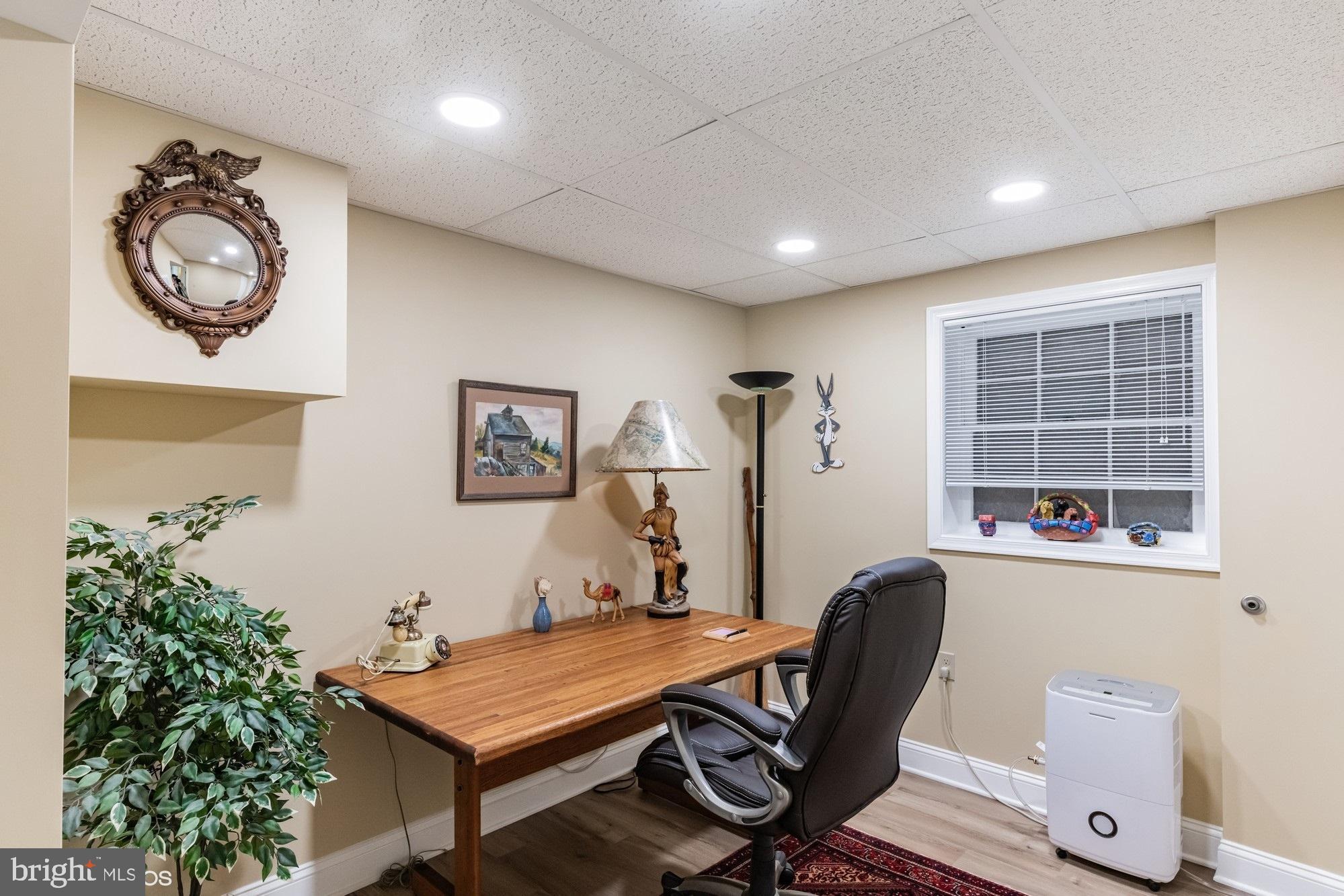 LUXMANOR - Residential