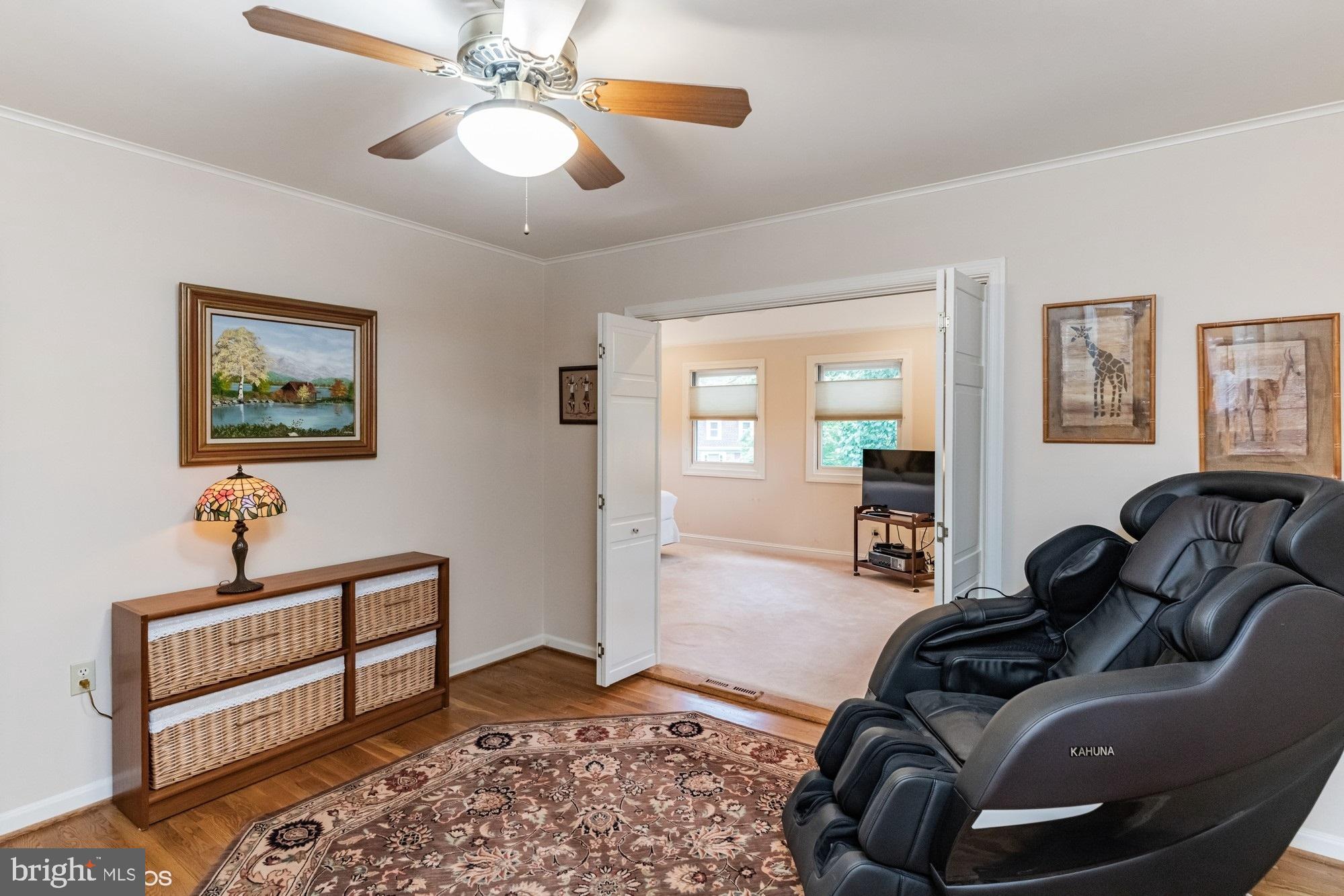 LUXMANOR - Residential