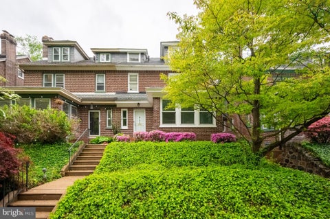 Townhouse For Sale - 1406 Lovering Avenue<br/> WILMINGTON, DE 19806
