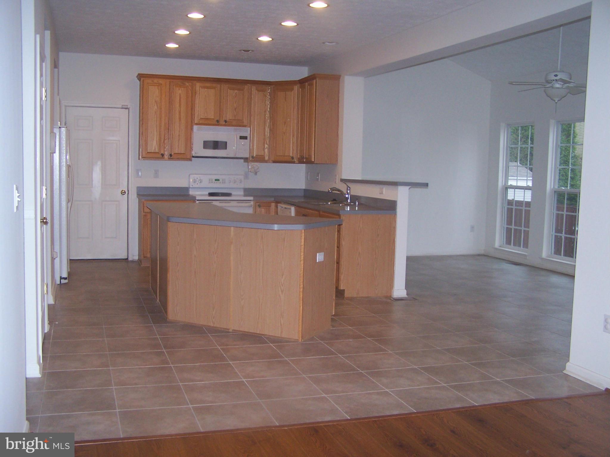 RICHFIELD STATION VILLAGE - Residential