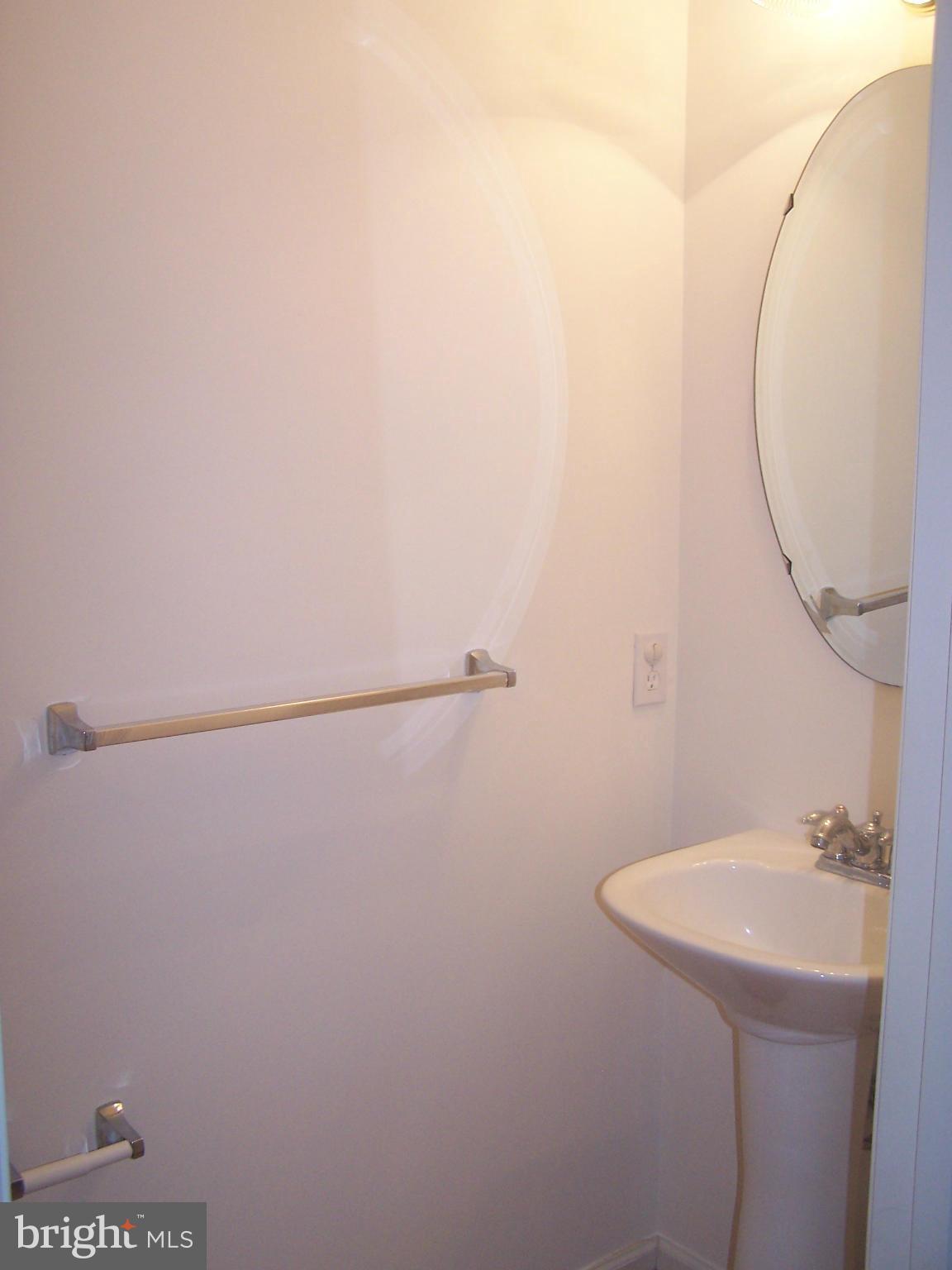 RICHFIELD STATION VILLAGE - Residential