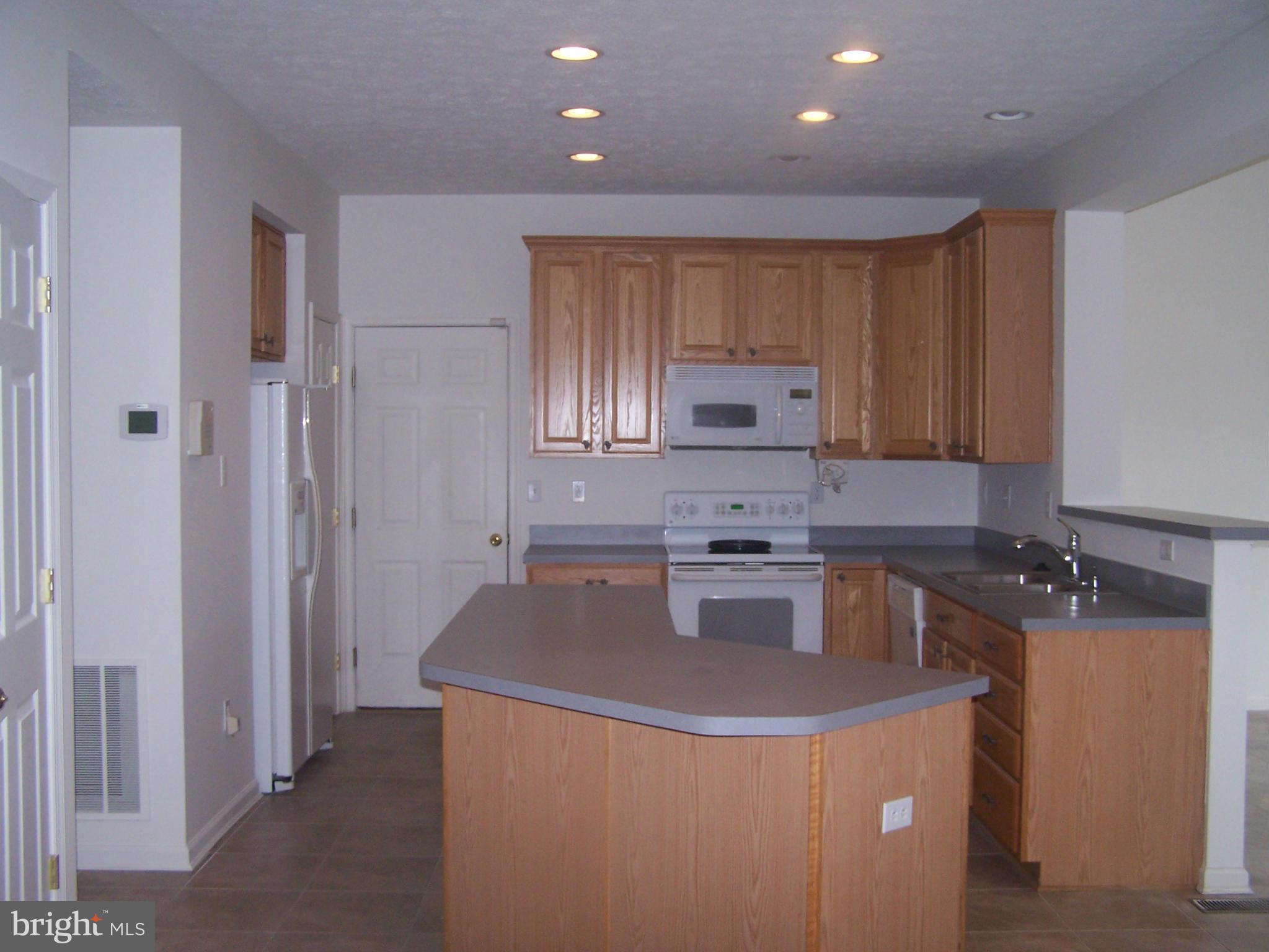 RICHFIELD STATION VILLAGE - Residential