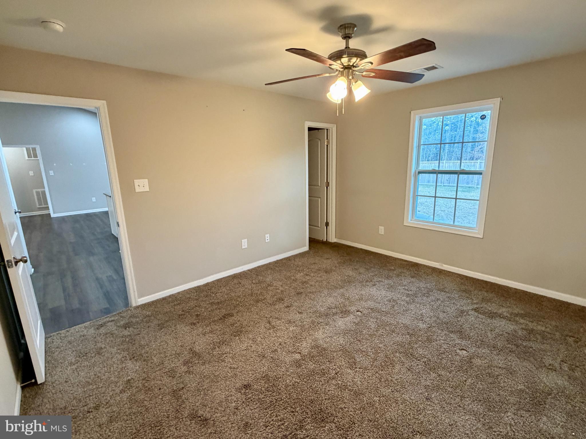 NADENBOUSCH PINES - Residential