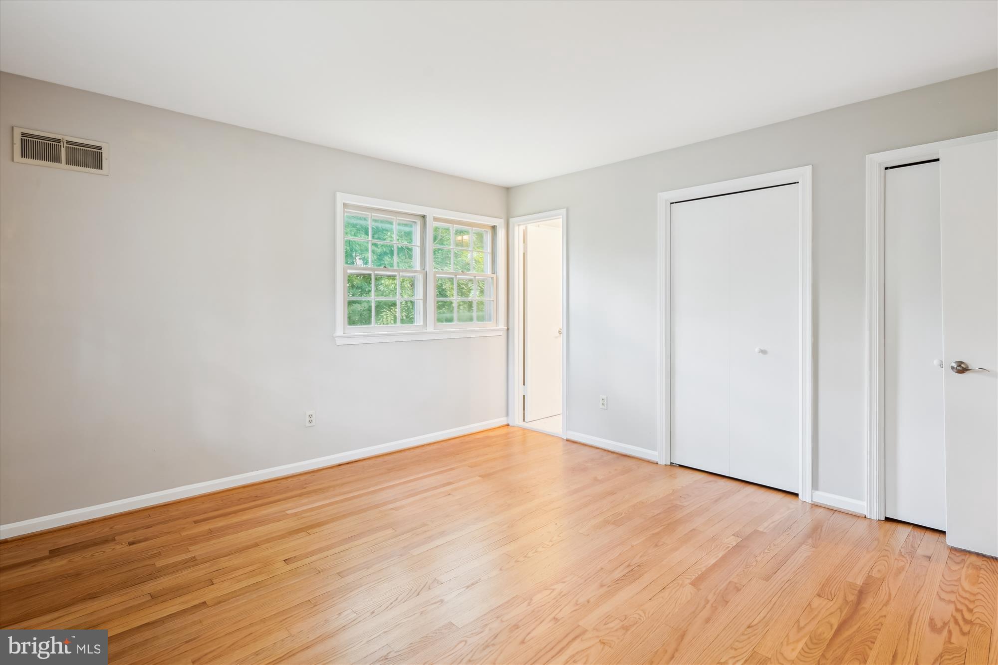 MILL CREEK TOWNE - Residential