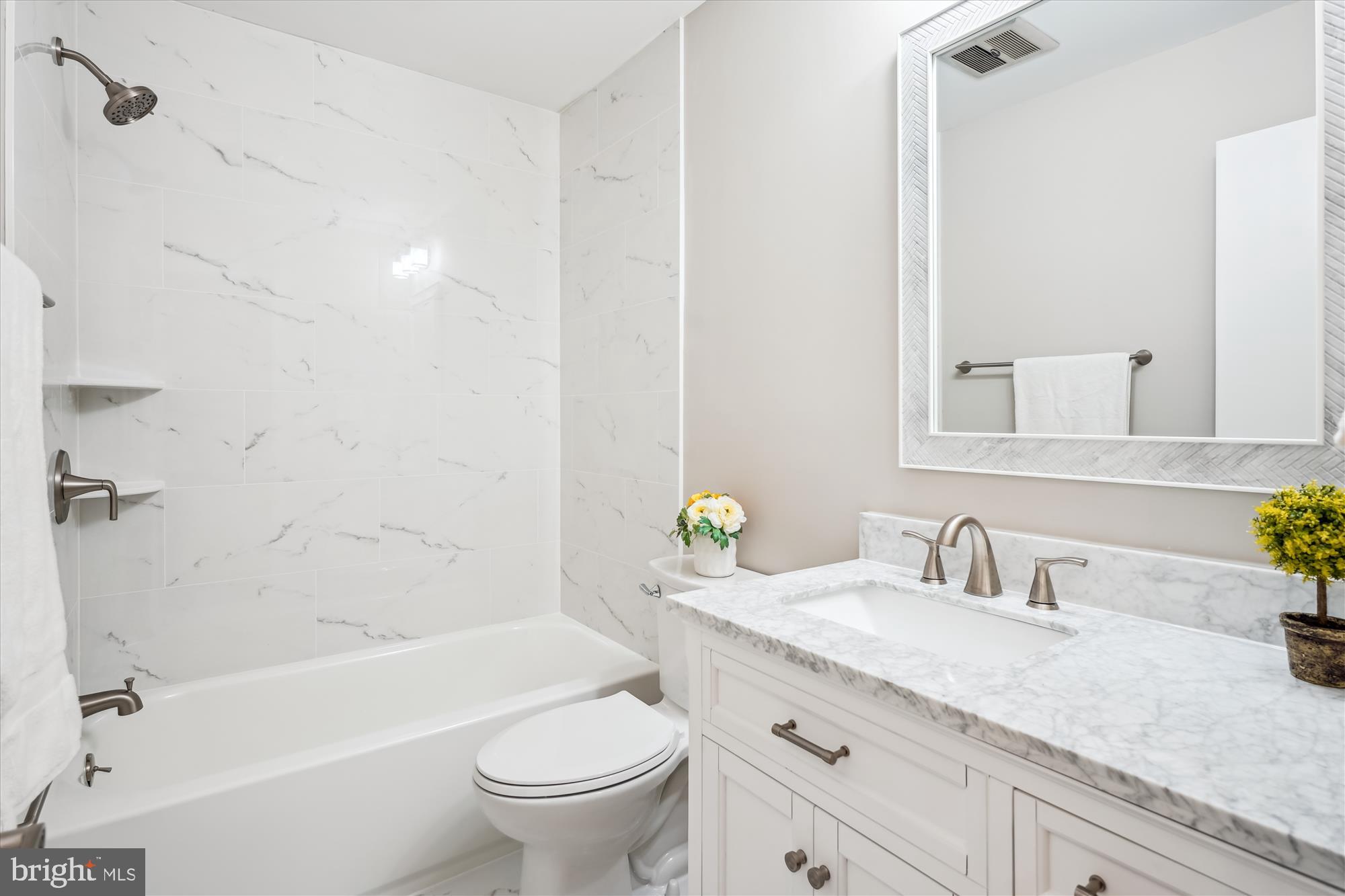 MILL CREEK TOWNE - Residential