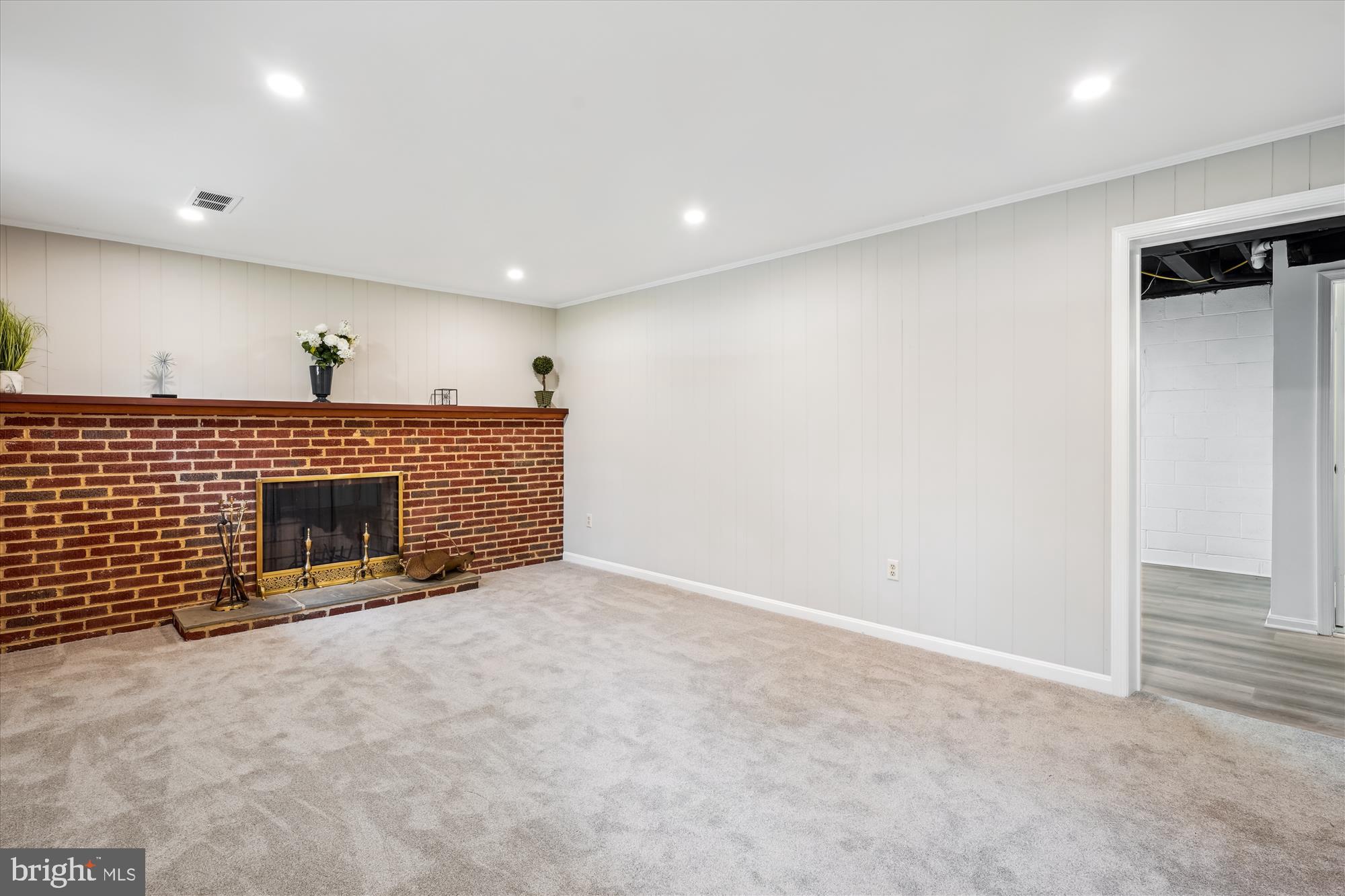 MILL CREEK TOWNE - Residential