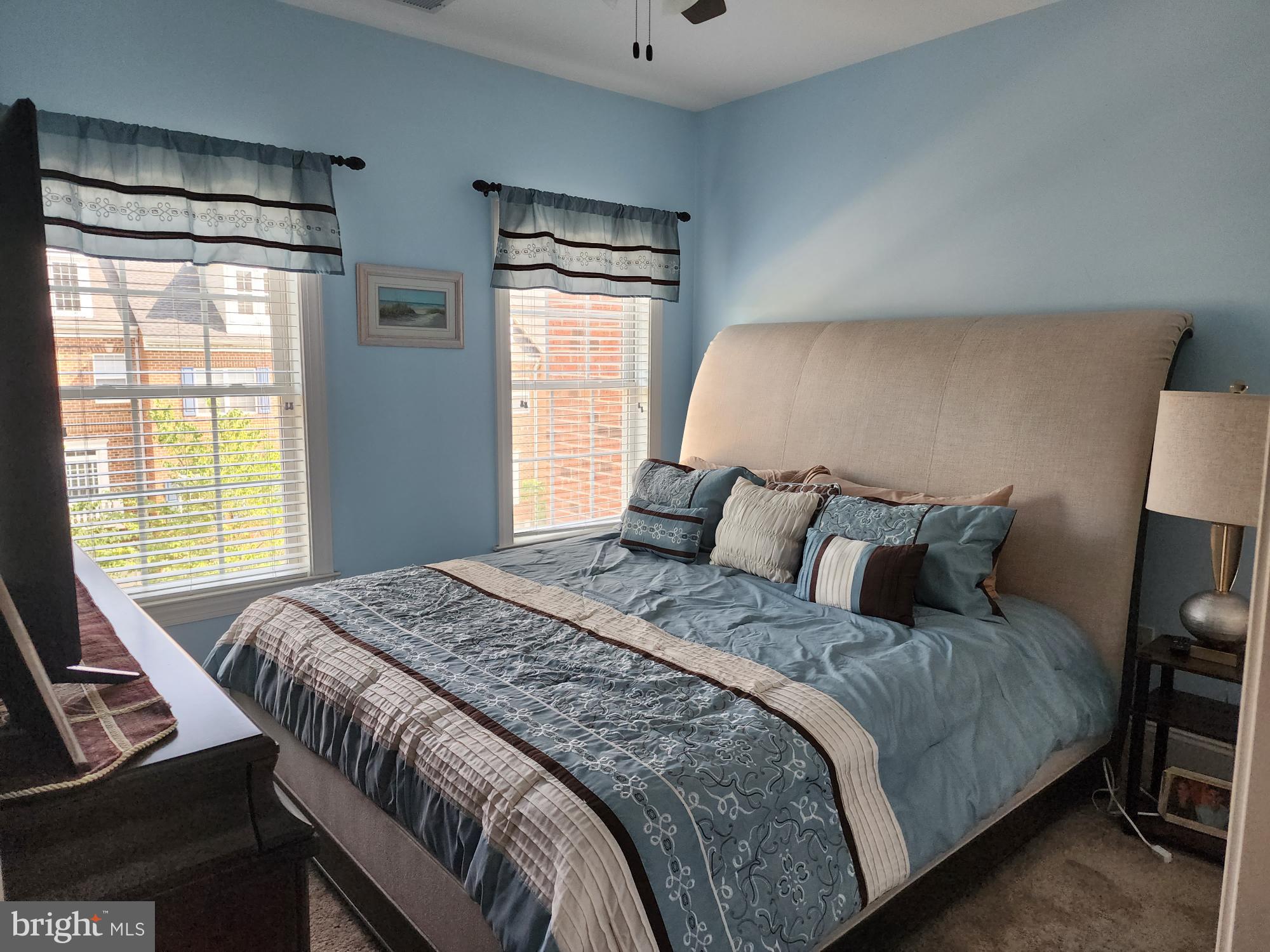 VINEYARDS OF ANNAPOLIS - Residential Lease