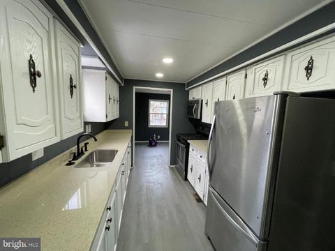 Property photo of 14731 national dr, chantilly, VA 20151