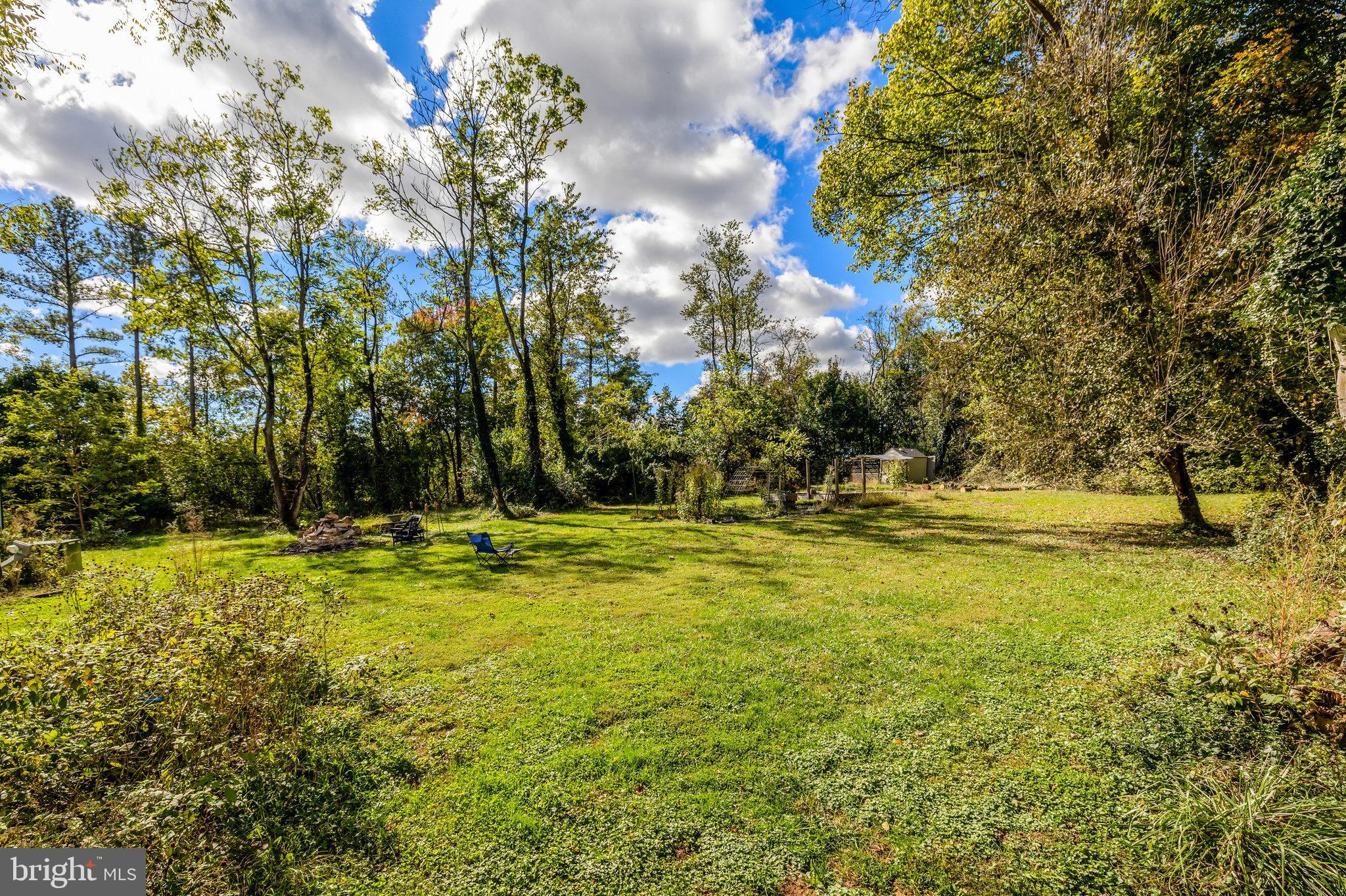 TOWN OF ROUND HILL - Residential