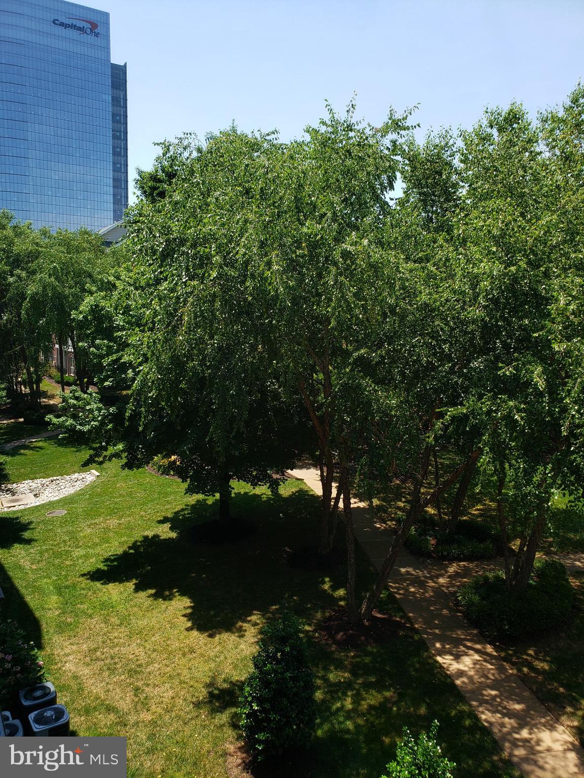 GATES OF MCLEAN - Residential Lease