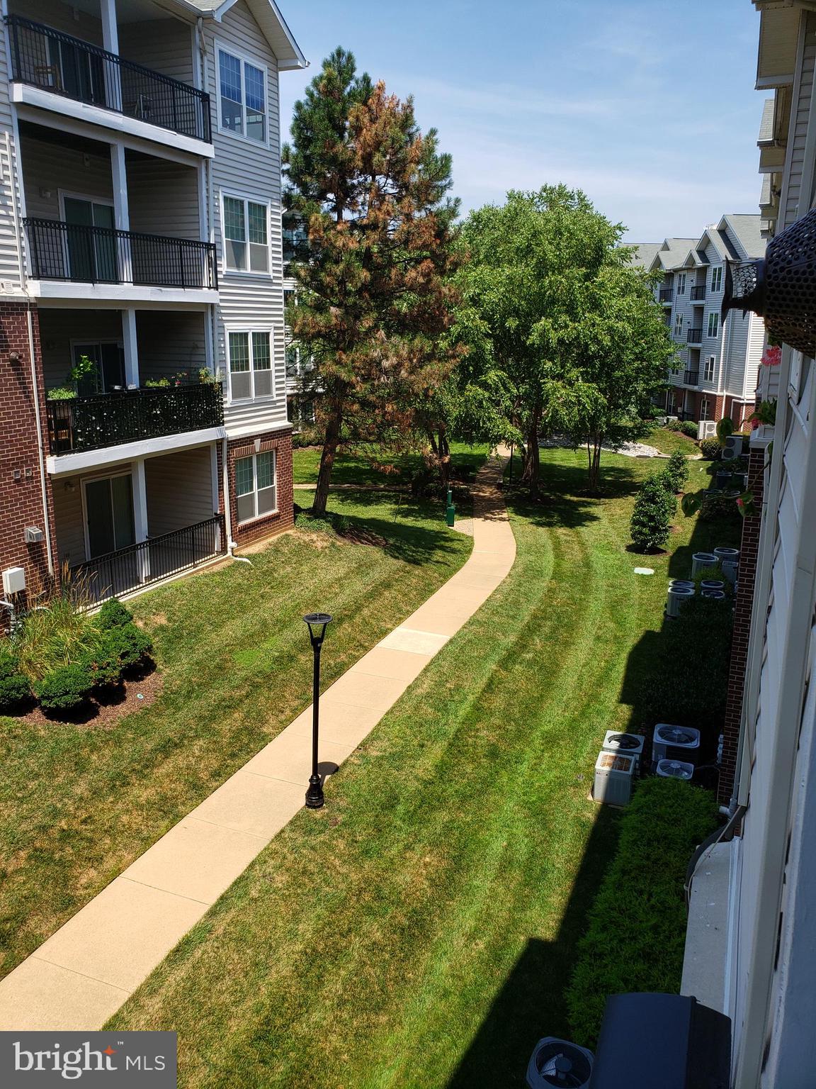 GATES OF MCLEAN - Residential Lease