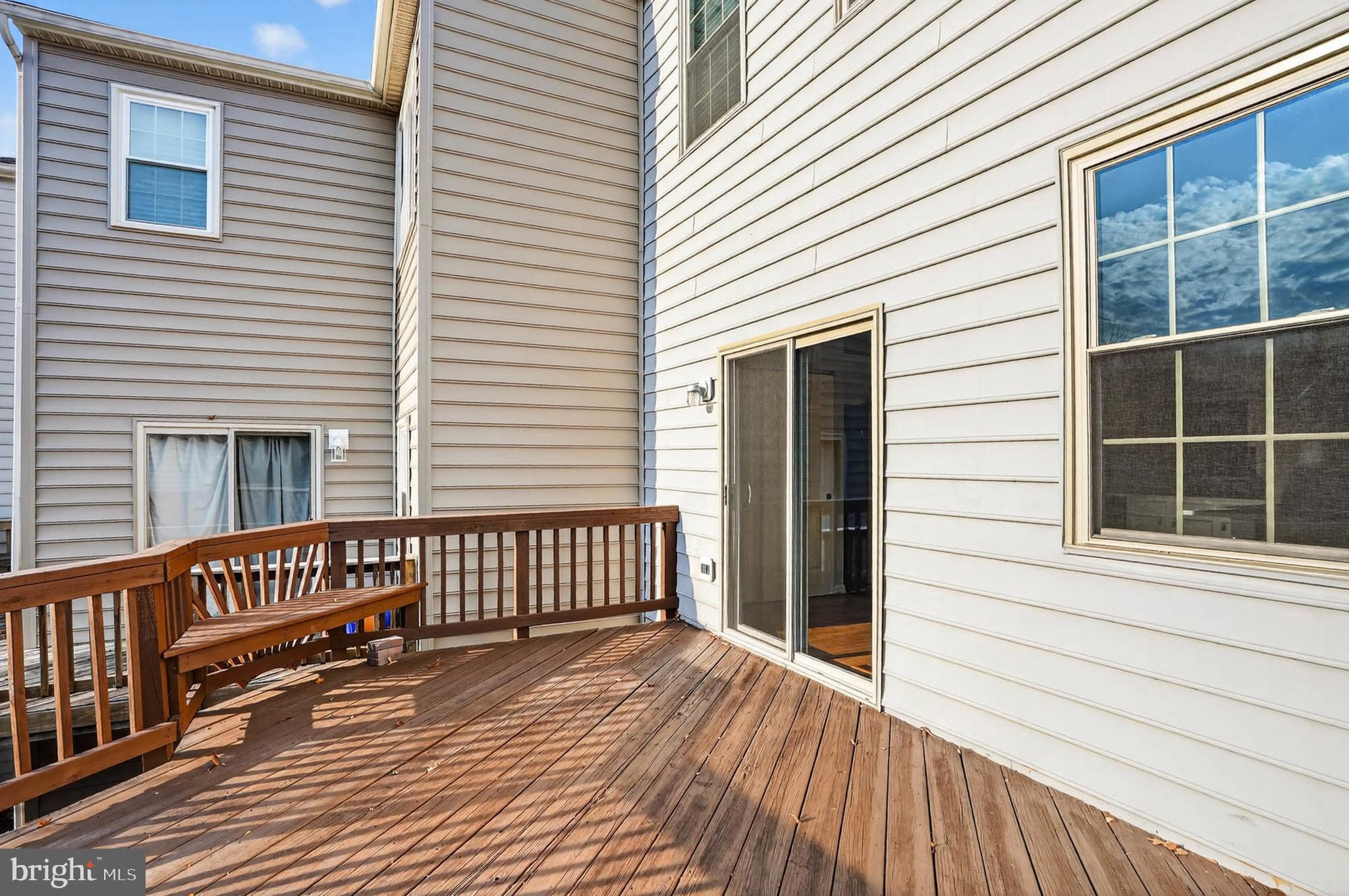 SNOWDEN RIDGE - Residential Lease