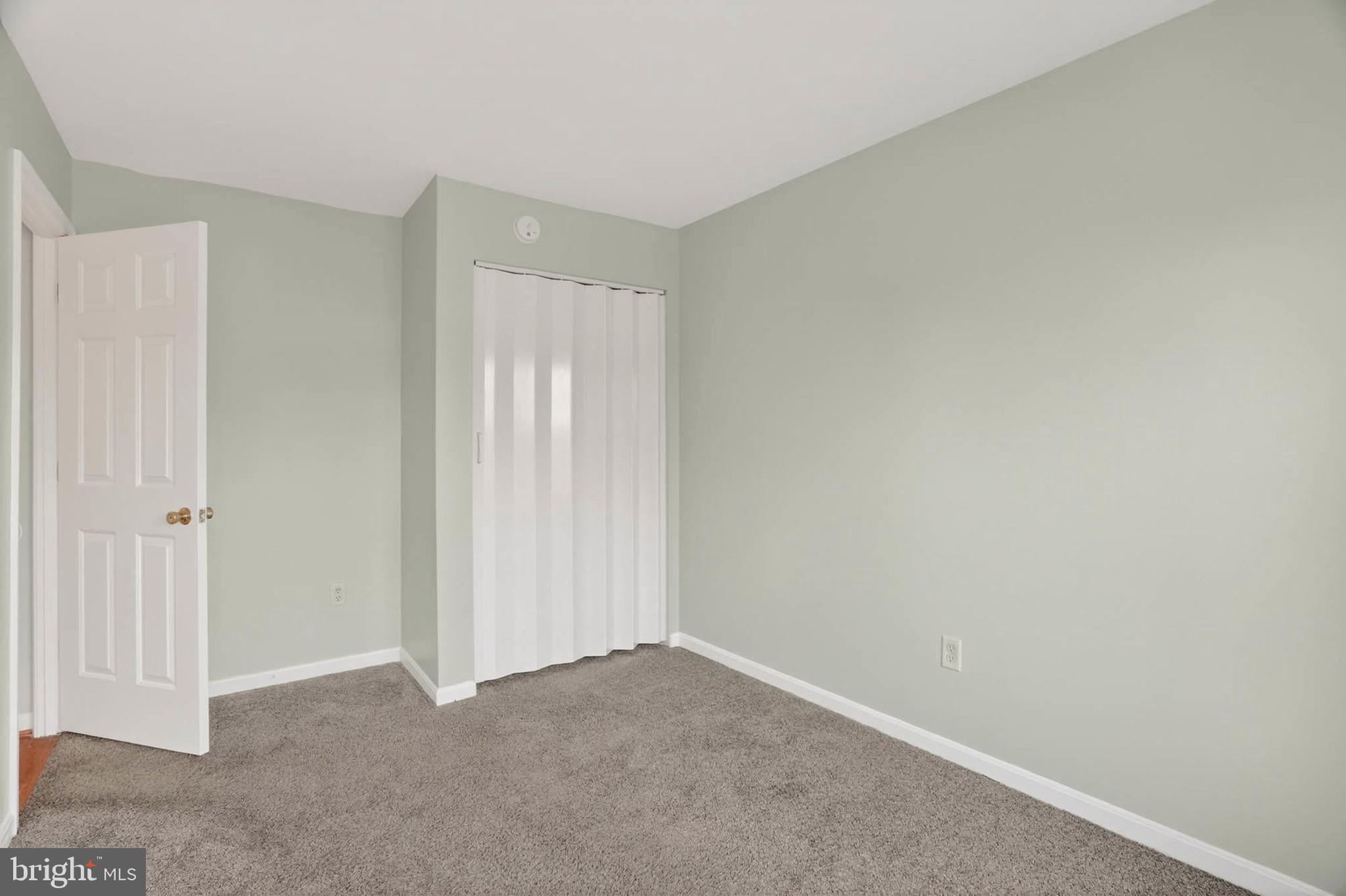 SNOWDEN RIDGE - Residential Lease