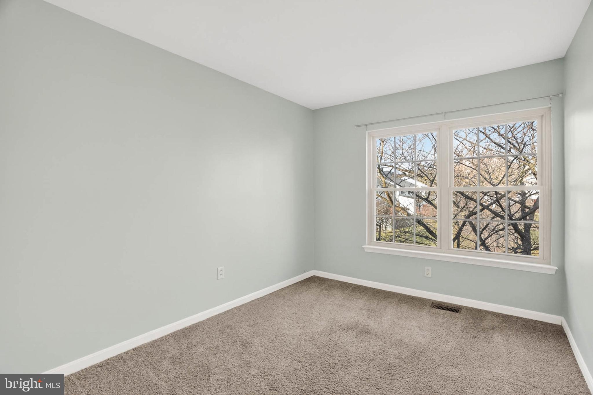 SNOWDEN RIDGE - Residential Lease