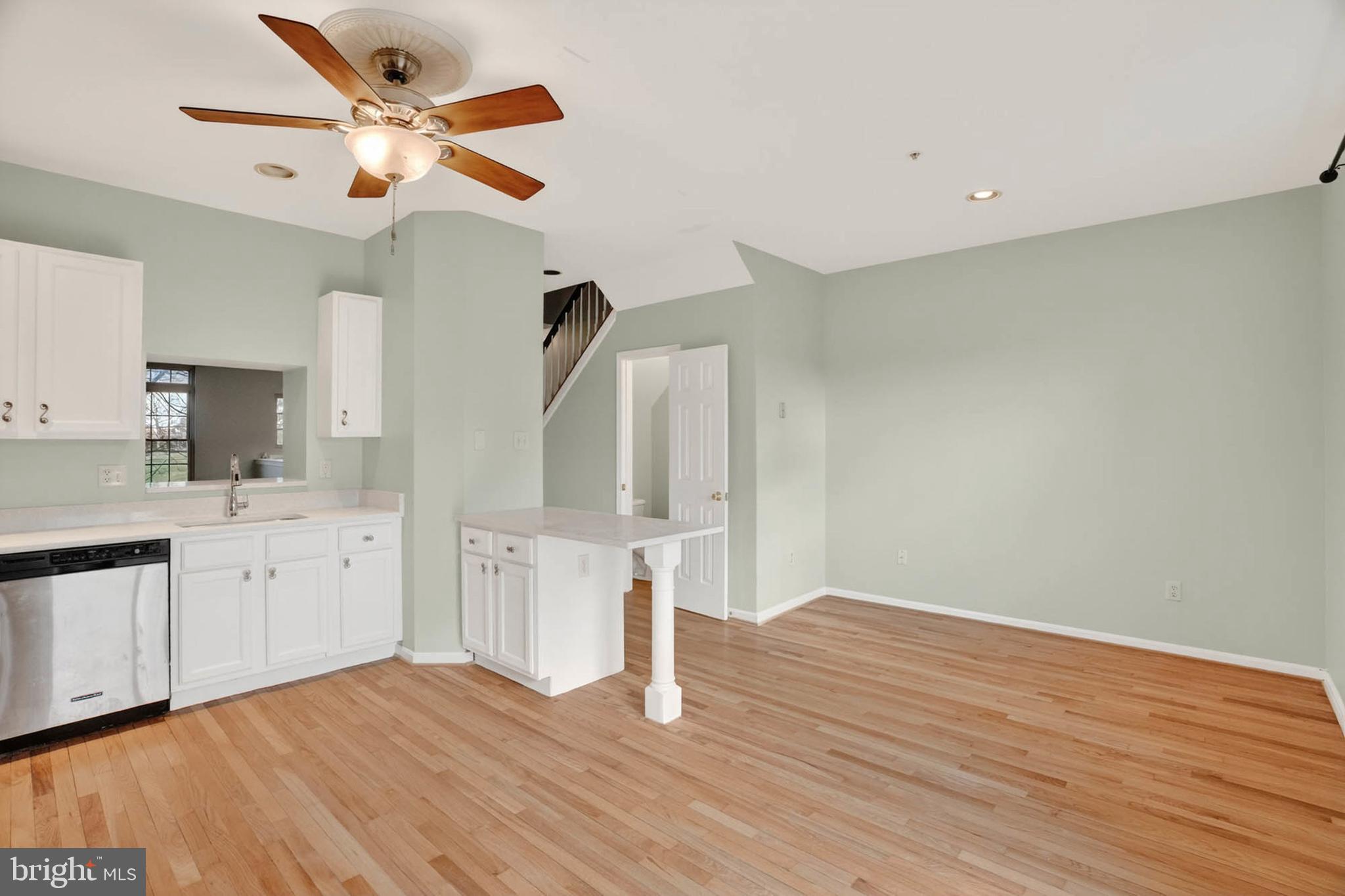 SNOWDEN RIDGE - Residential Lease