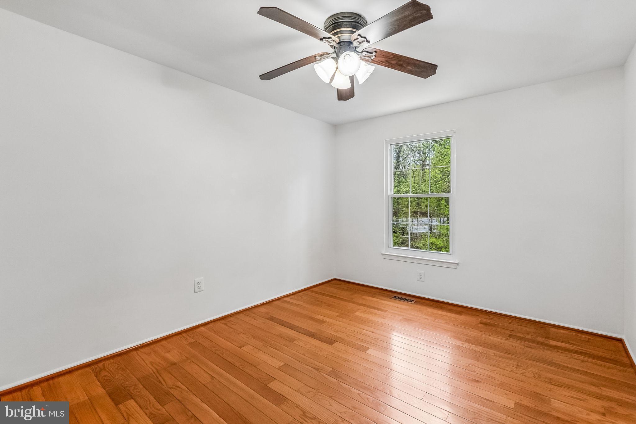 BURKE CENTRE - Residential