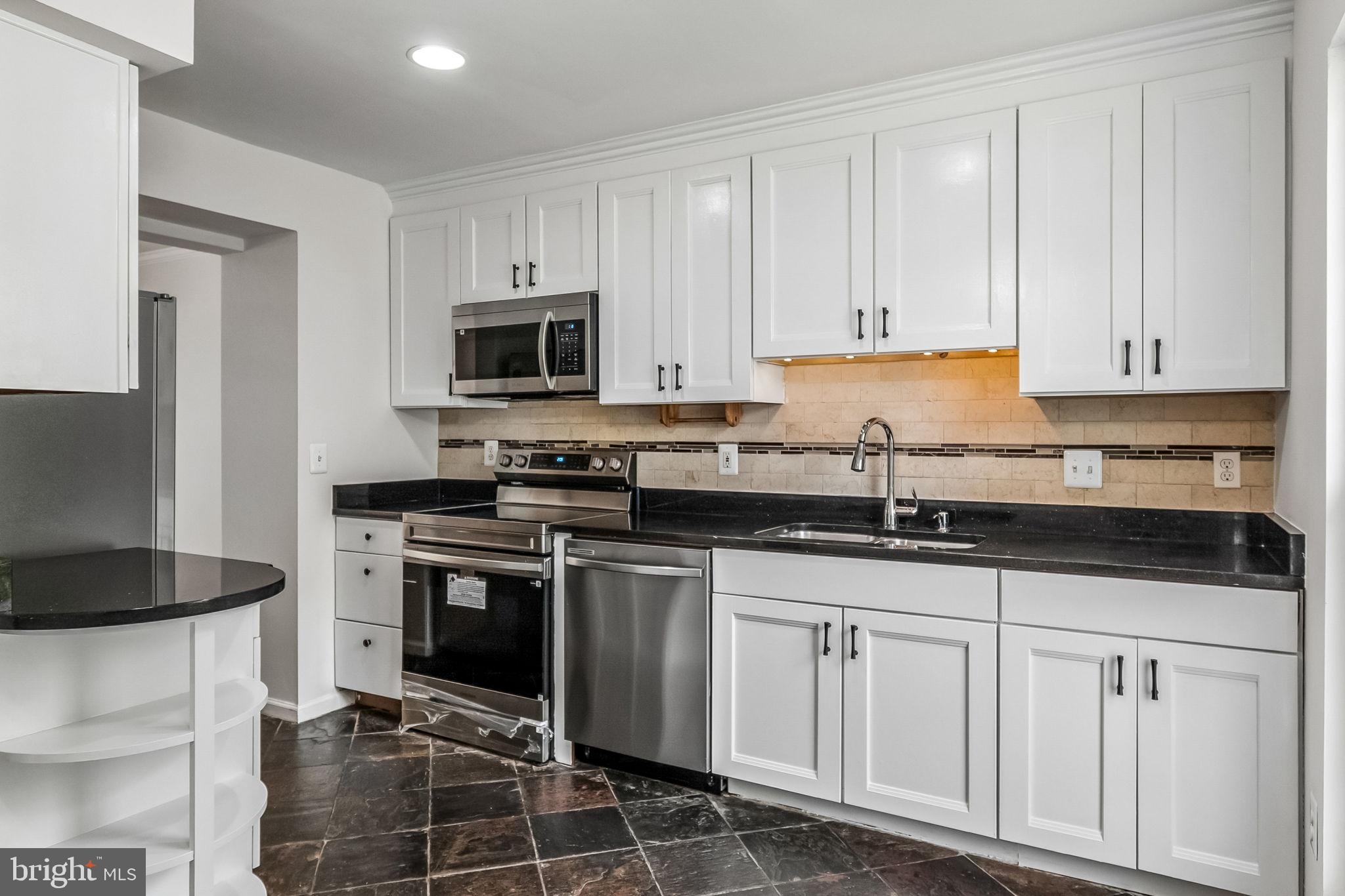 BURKE CENTRE - Residential