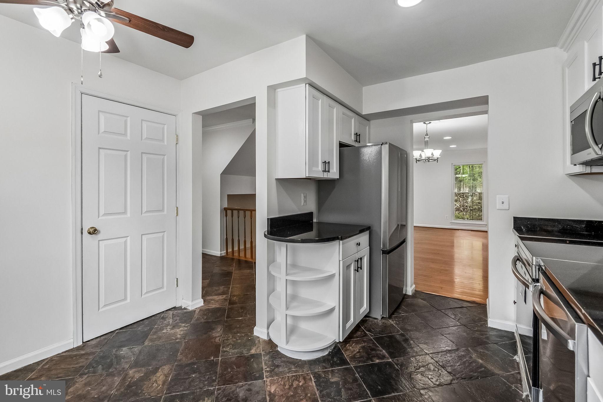 BURKE CENTRE - Residential