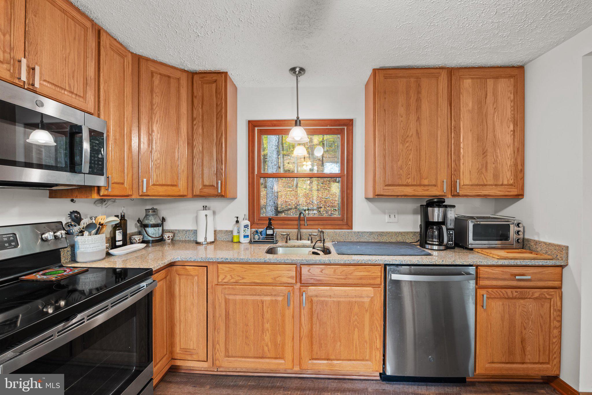 278 WINTERGREEN WAY