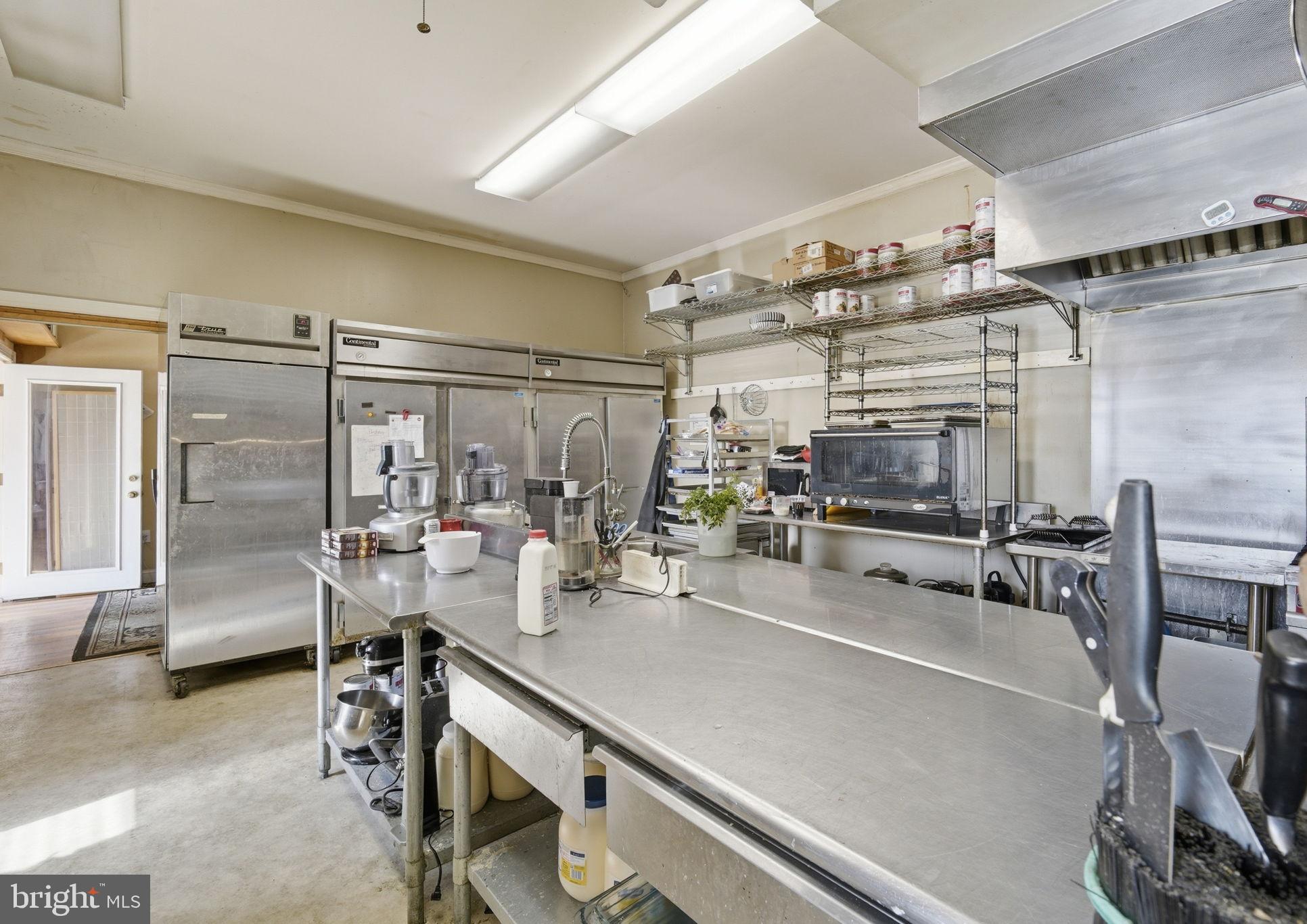 HISTORIC CHESTERTOWN - Commercial Sale