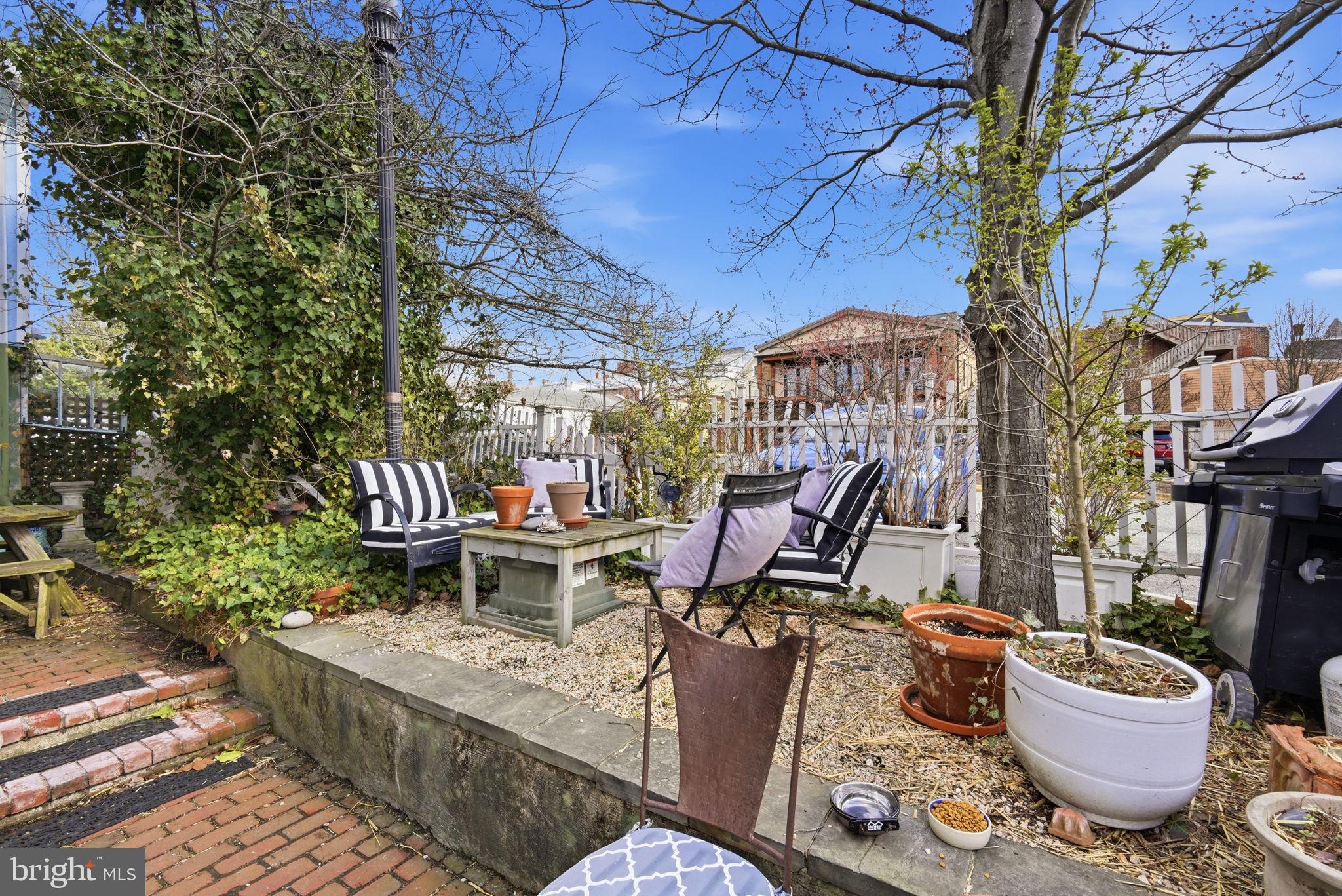 HISTORIC CHESTERTOWN - Commercial Sale