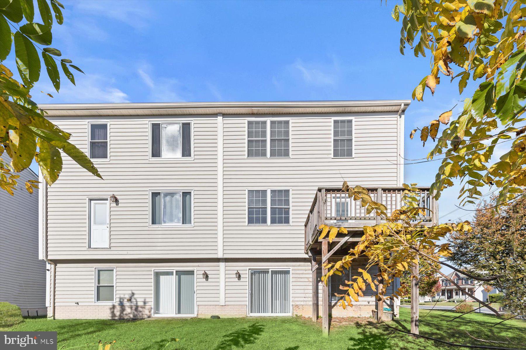 KARENDALE PLACE - Residential