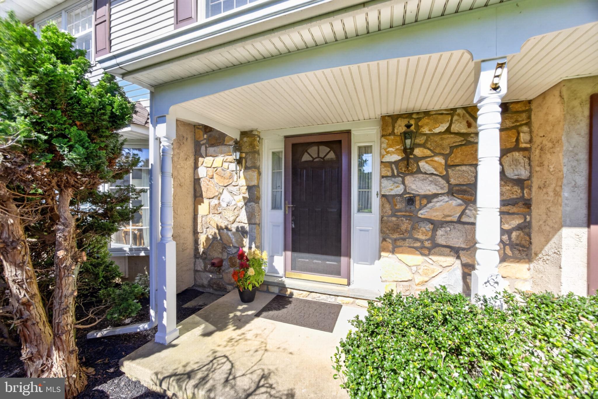 1627 E STRASBURG ROAD