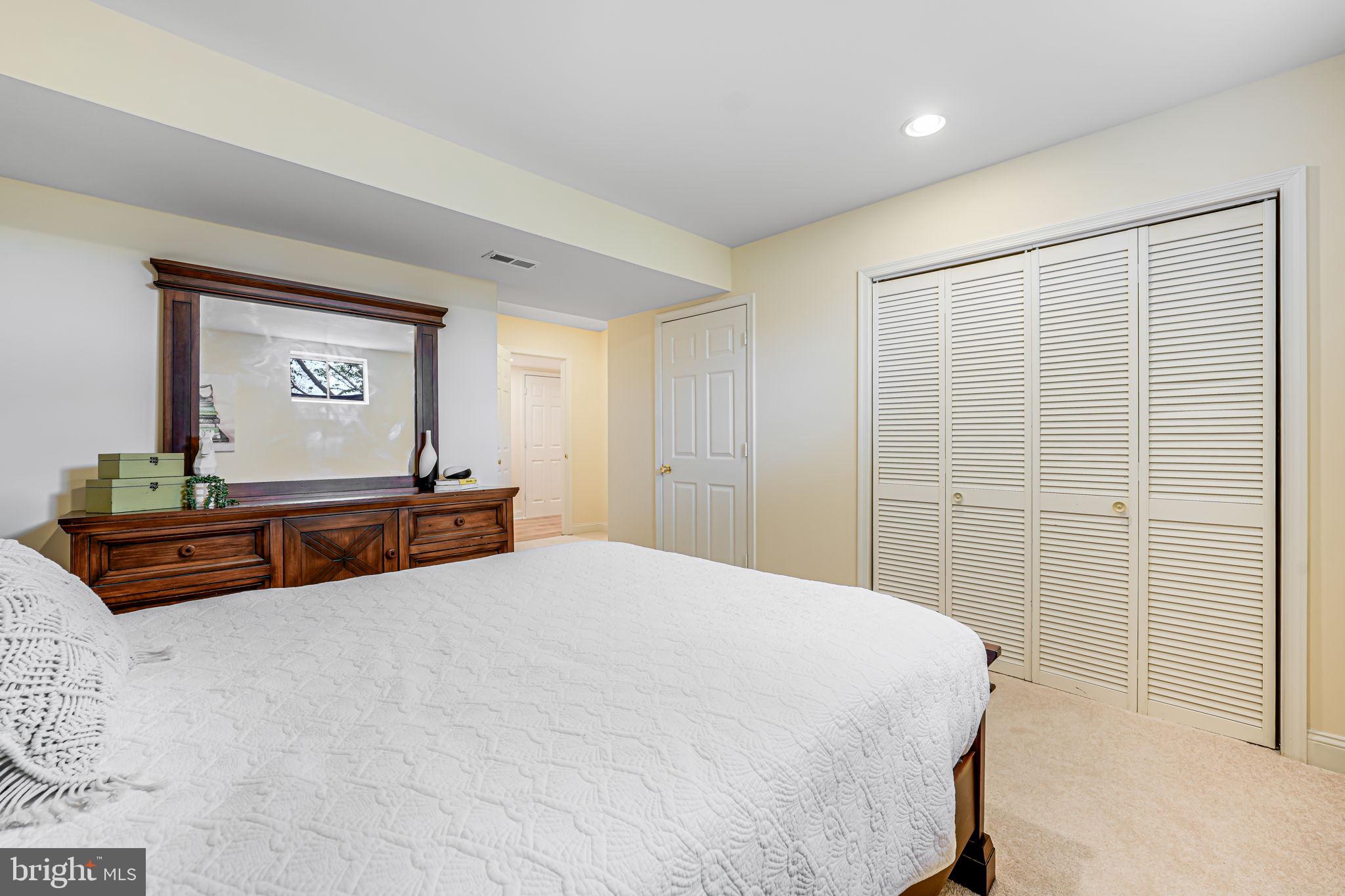 PIEDMONT - Residential