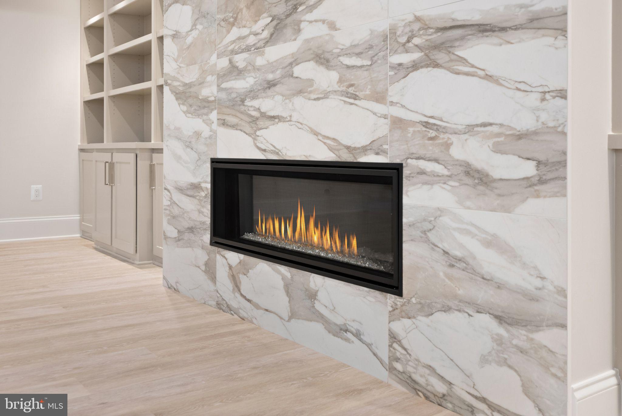 LYON VILLAGE - Residential