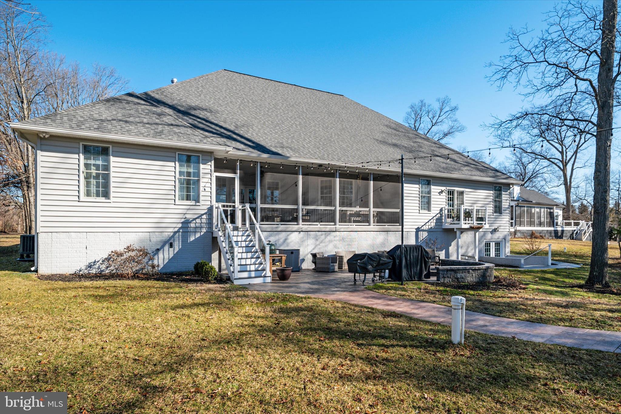 POPLAR RIDGE - Residential