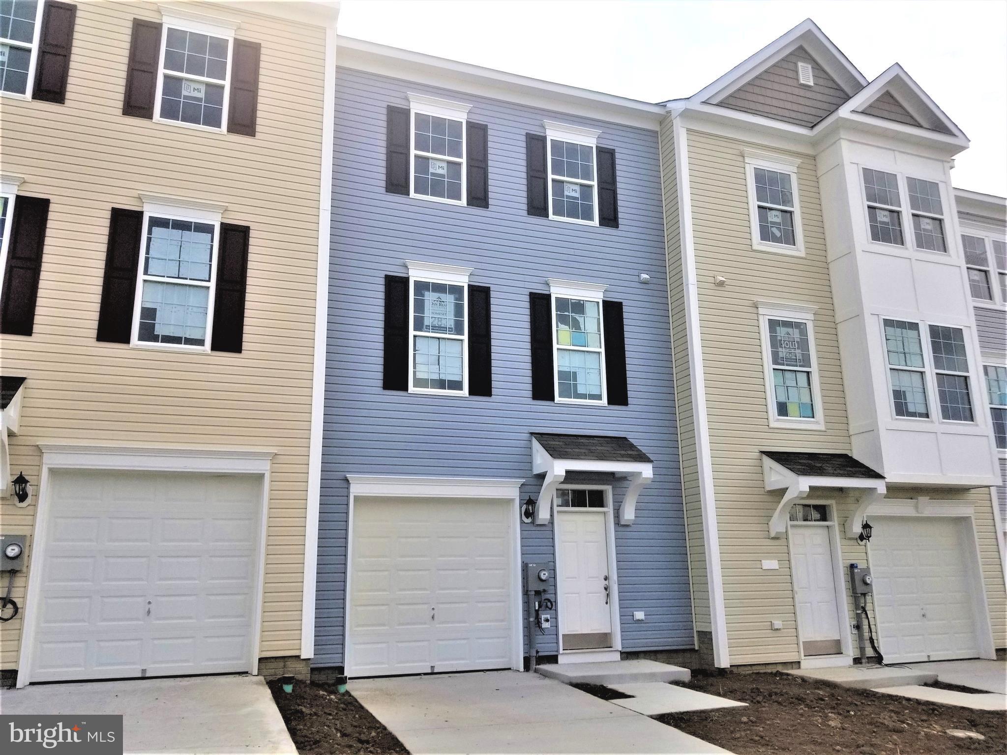 RIVERSIDE VILLAGES - Residential