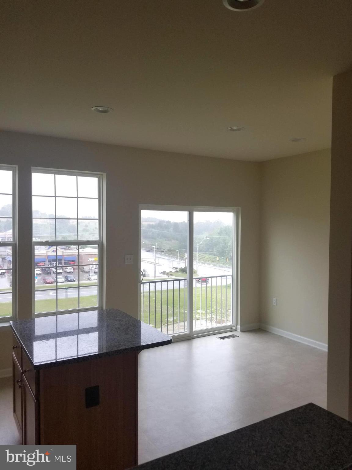 RIVERSIDE VILLAGES - Residential