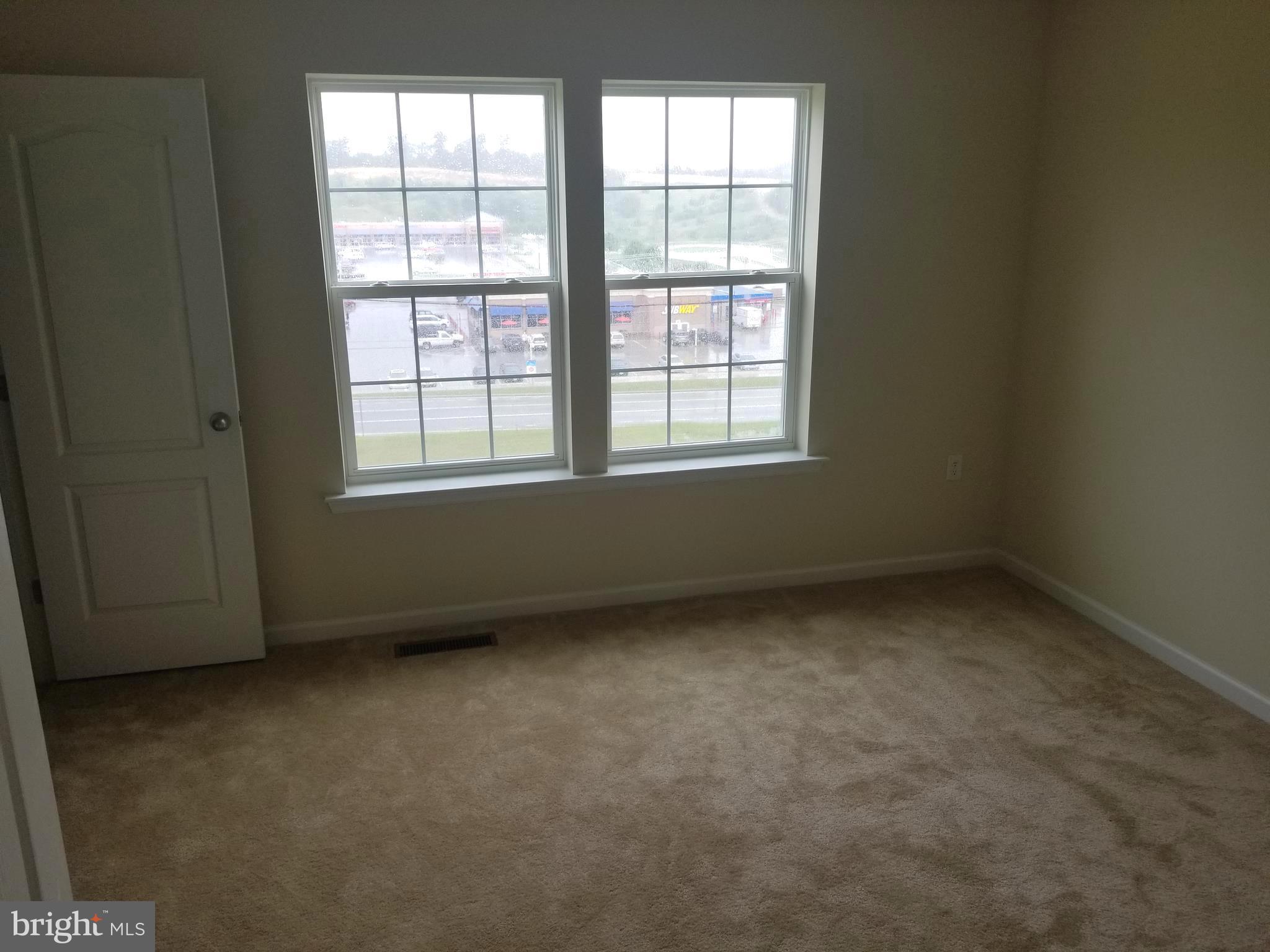 RIVERSIDE VILLAGES - Residential