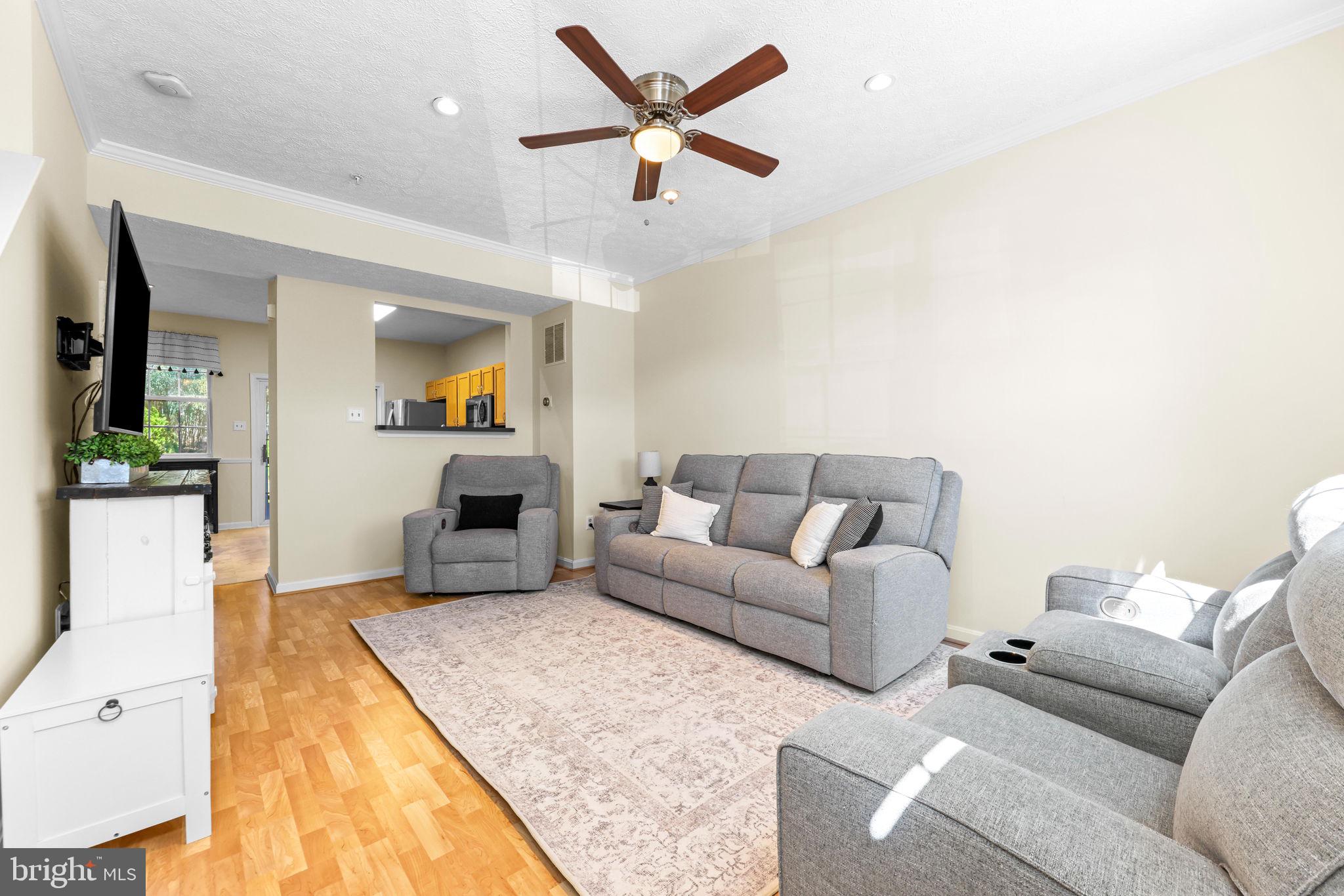 HARFORD TOWN - Residential