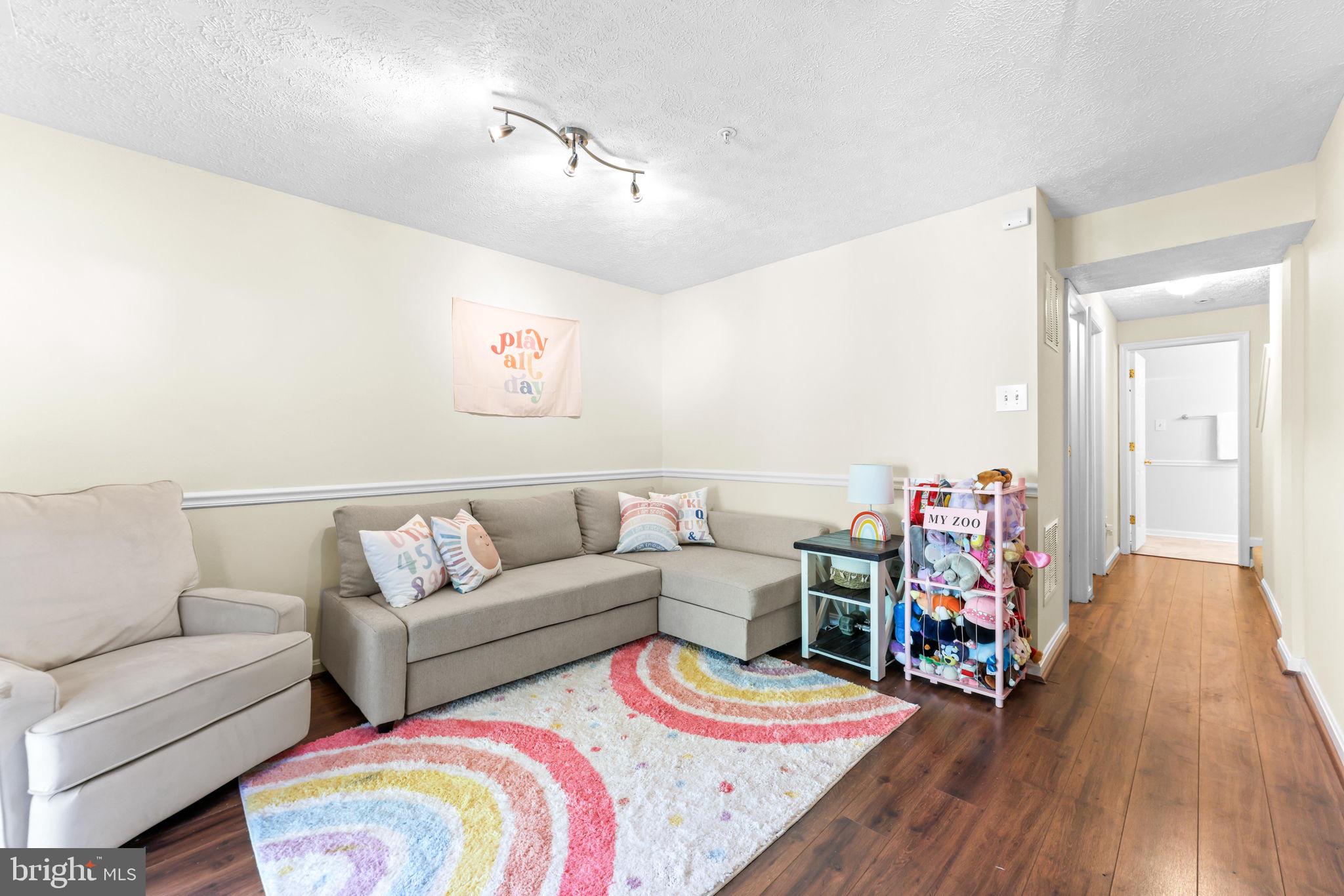 HARFORD TOWN - Residential