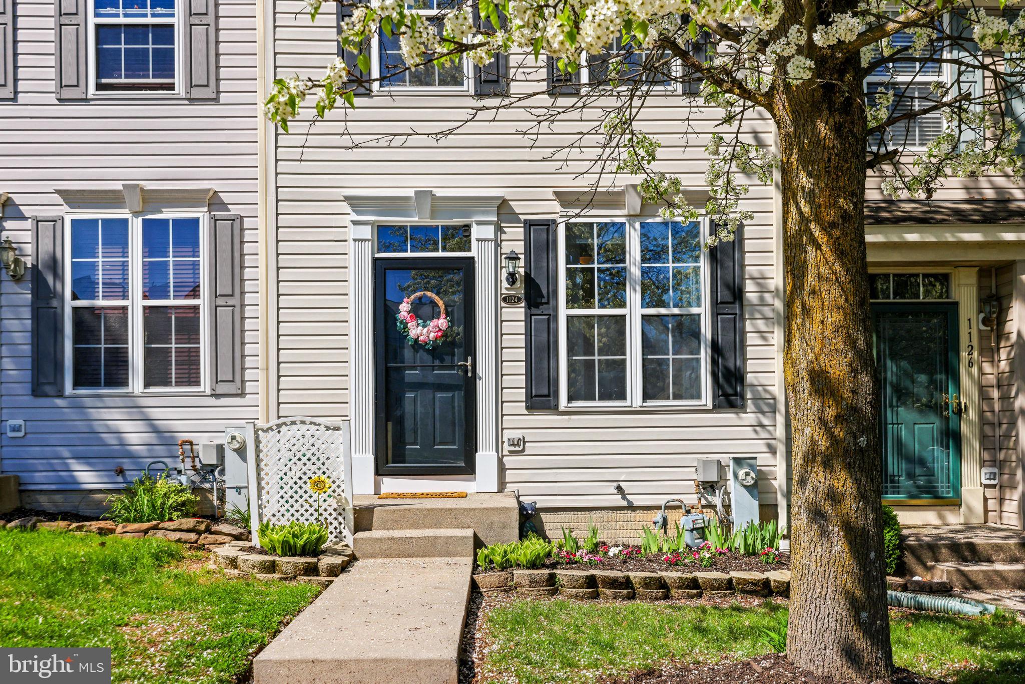 HARFORD TOWN - Residential