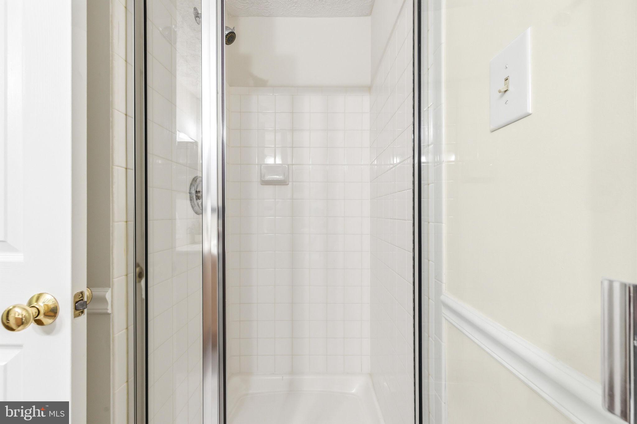 HARFORD TOWN - Residential