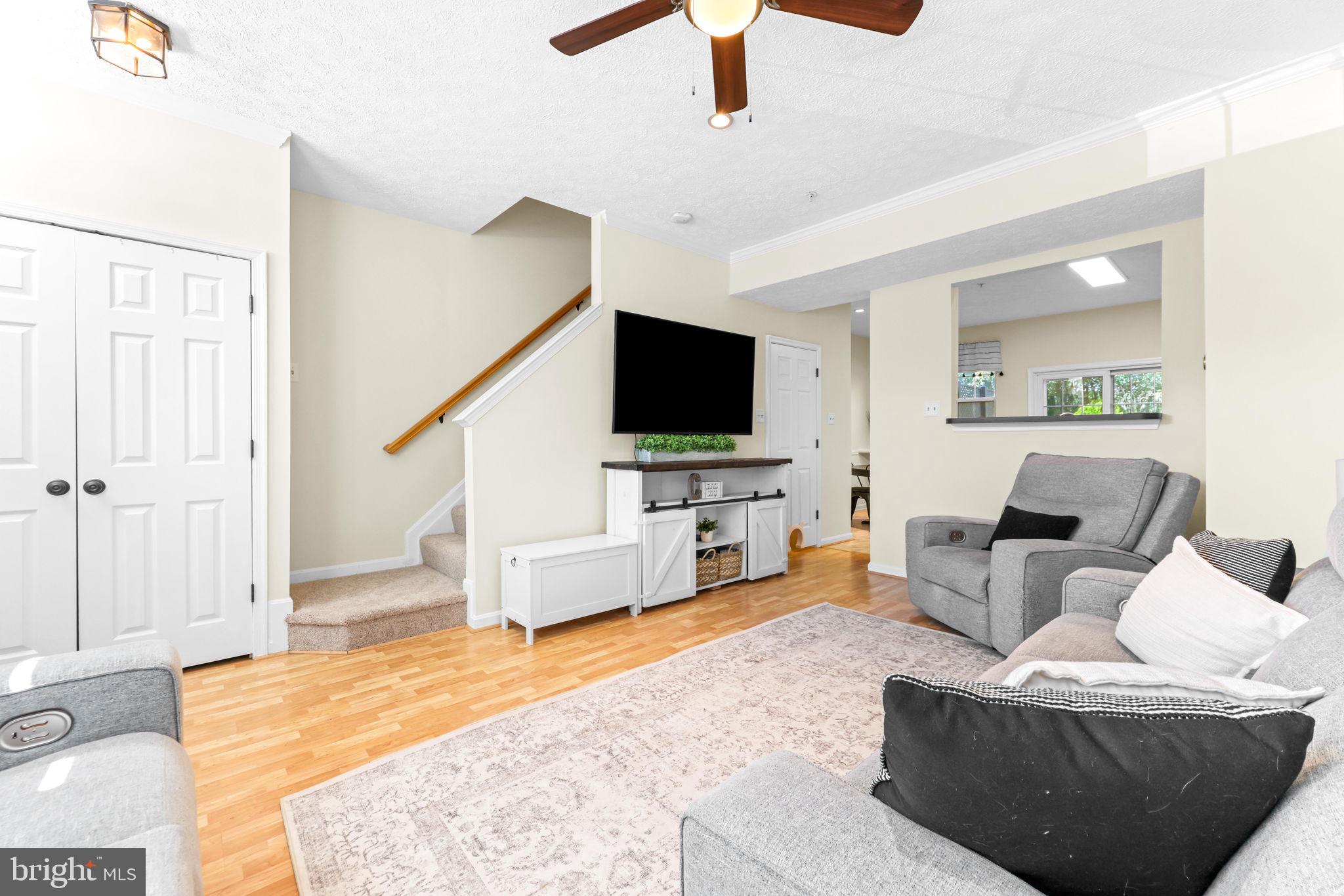 HARFORD TOWN - Residential