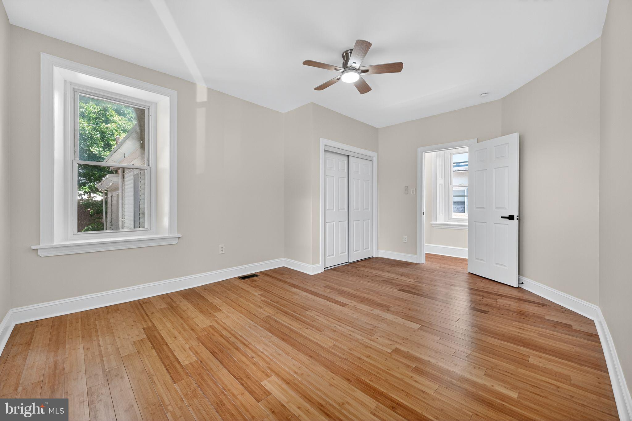 ROXBOROUGH - Residential