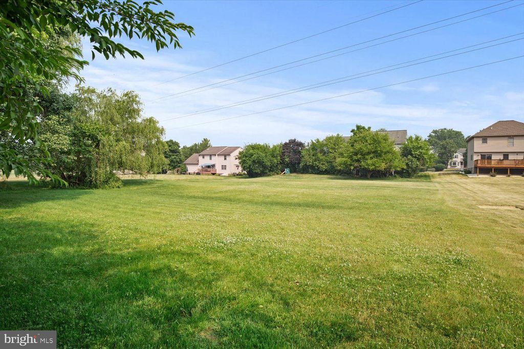 Photo of 356 COPLEY DR, LANCASTER, PA 17601 (MLS # PALA2035424)