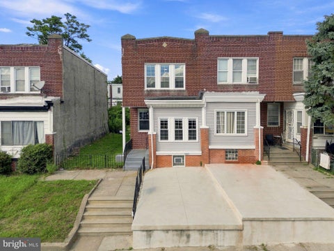Townhouse For Sale - 1965 W Sparks Street<br/> Philadelphia County, PHILADELPHIA, PA 19141