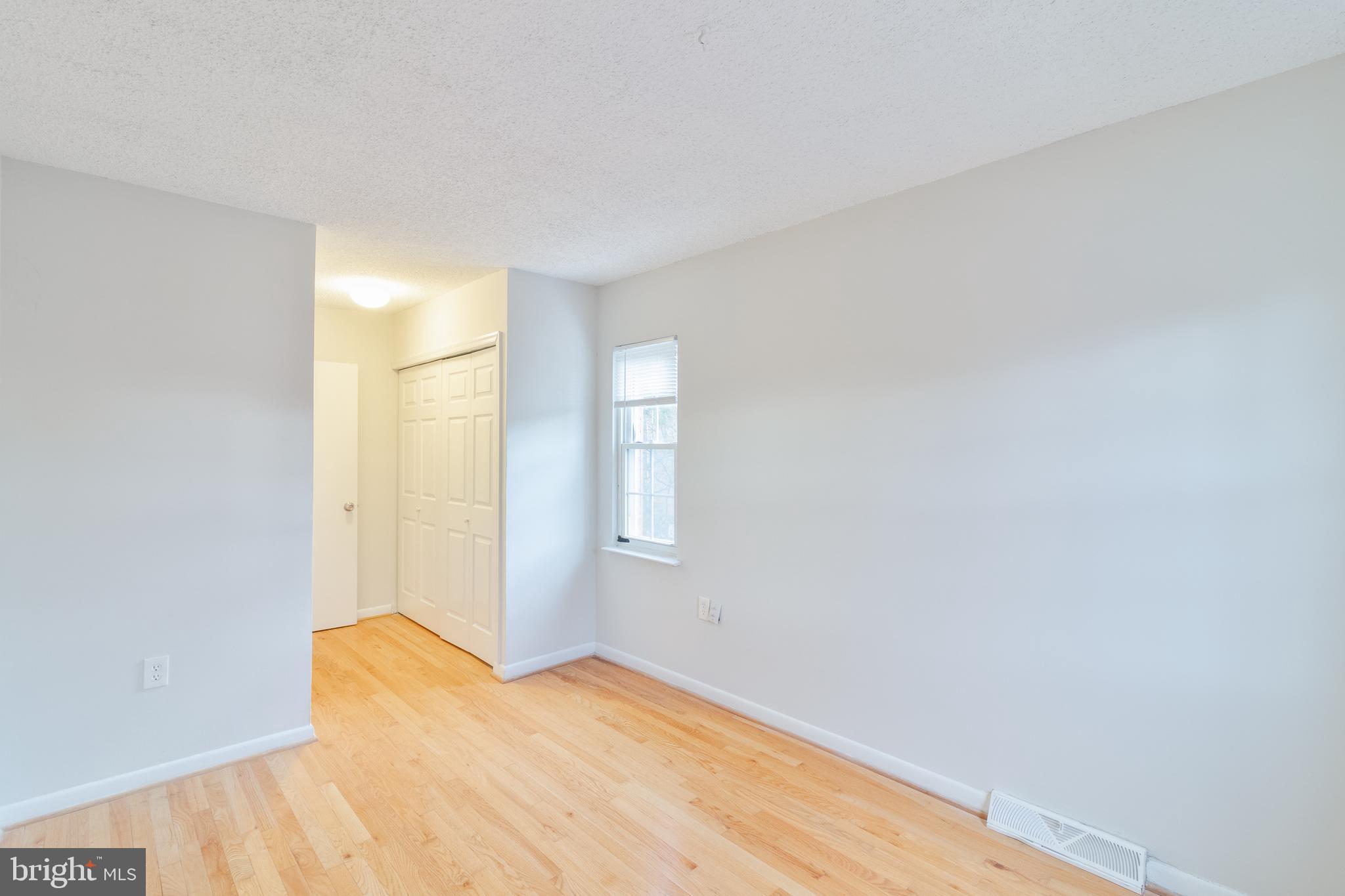 GEORGETOWN WOODS - Residential Lease