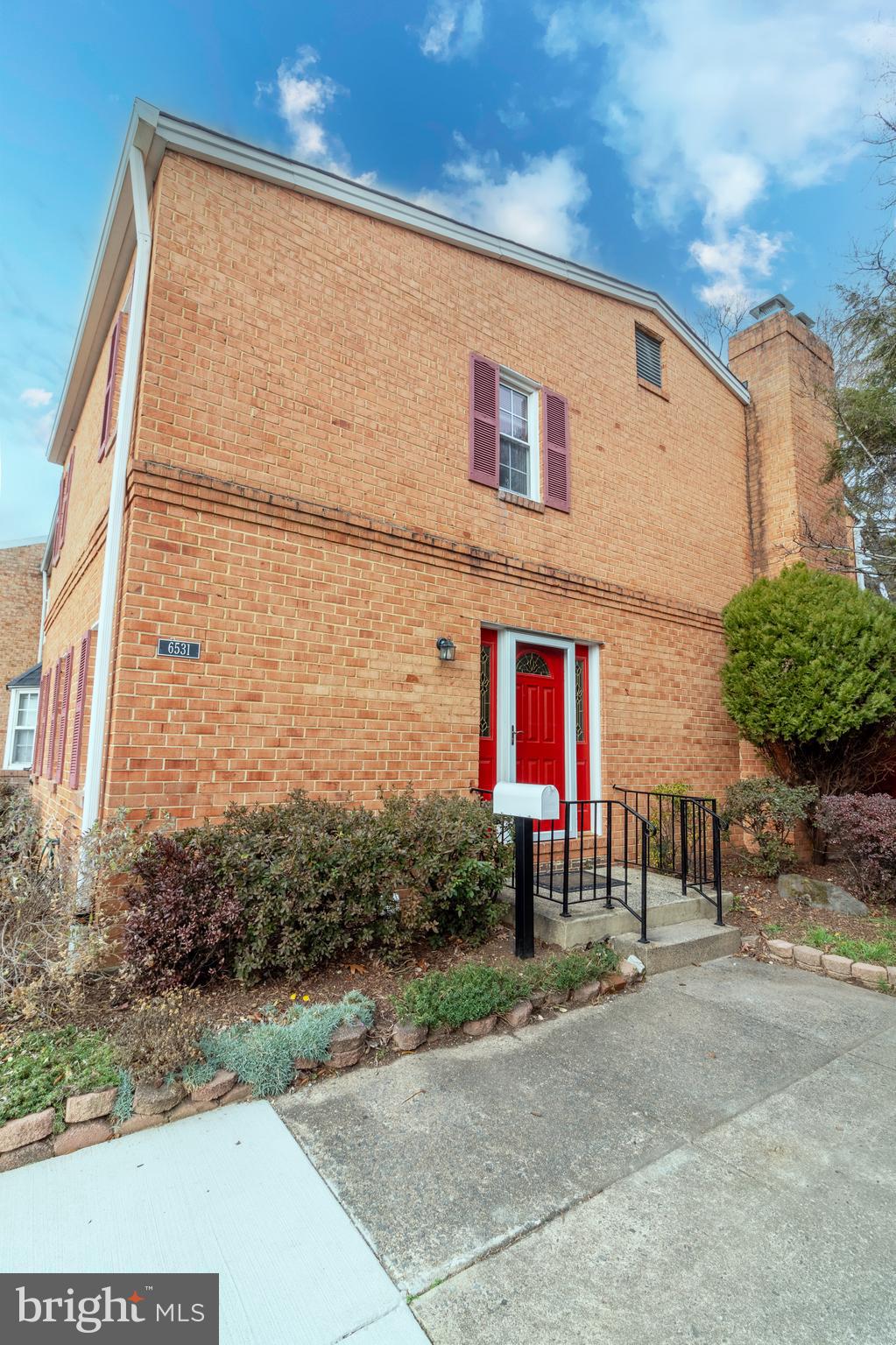 GEORGETOWN WOODS - Residential Lease