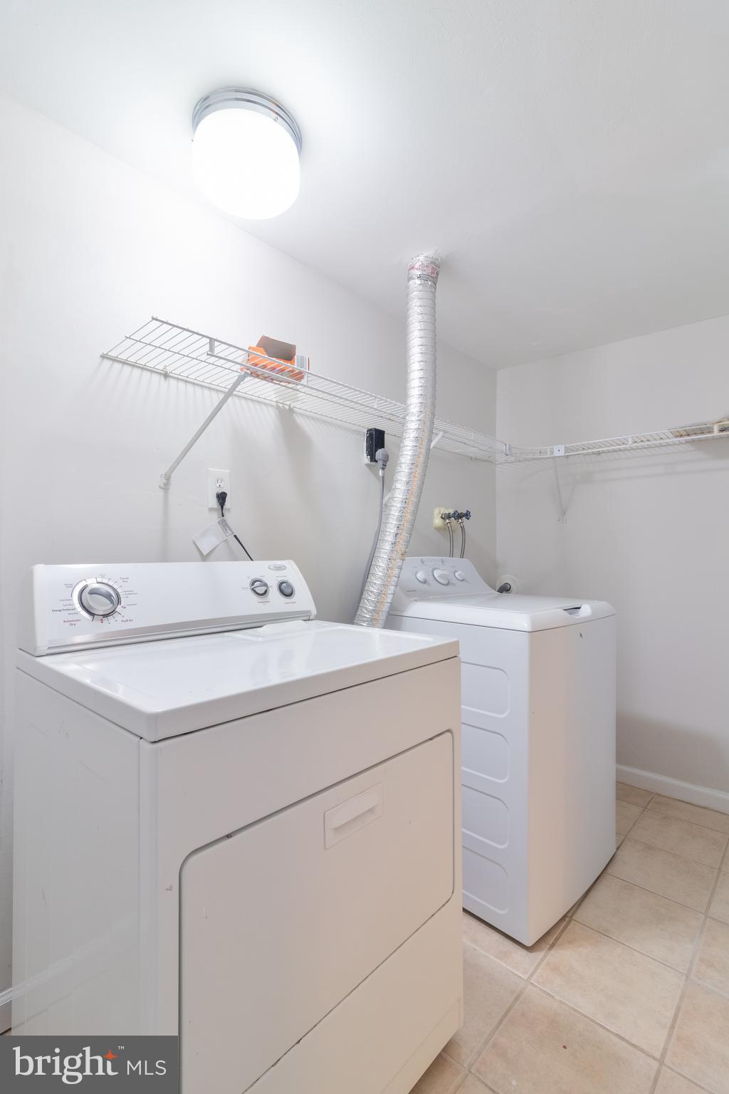 GEORGETOWN WOODS - Residential Lease