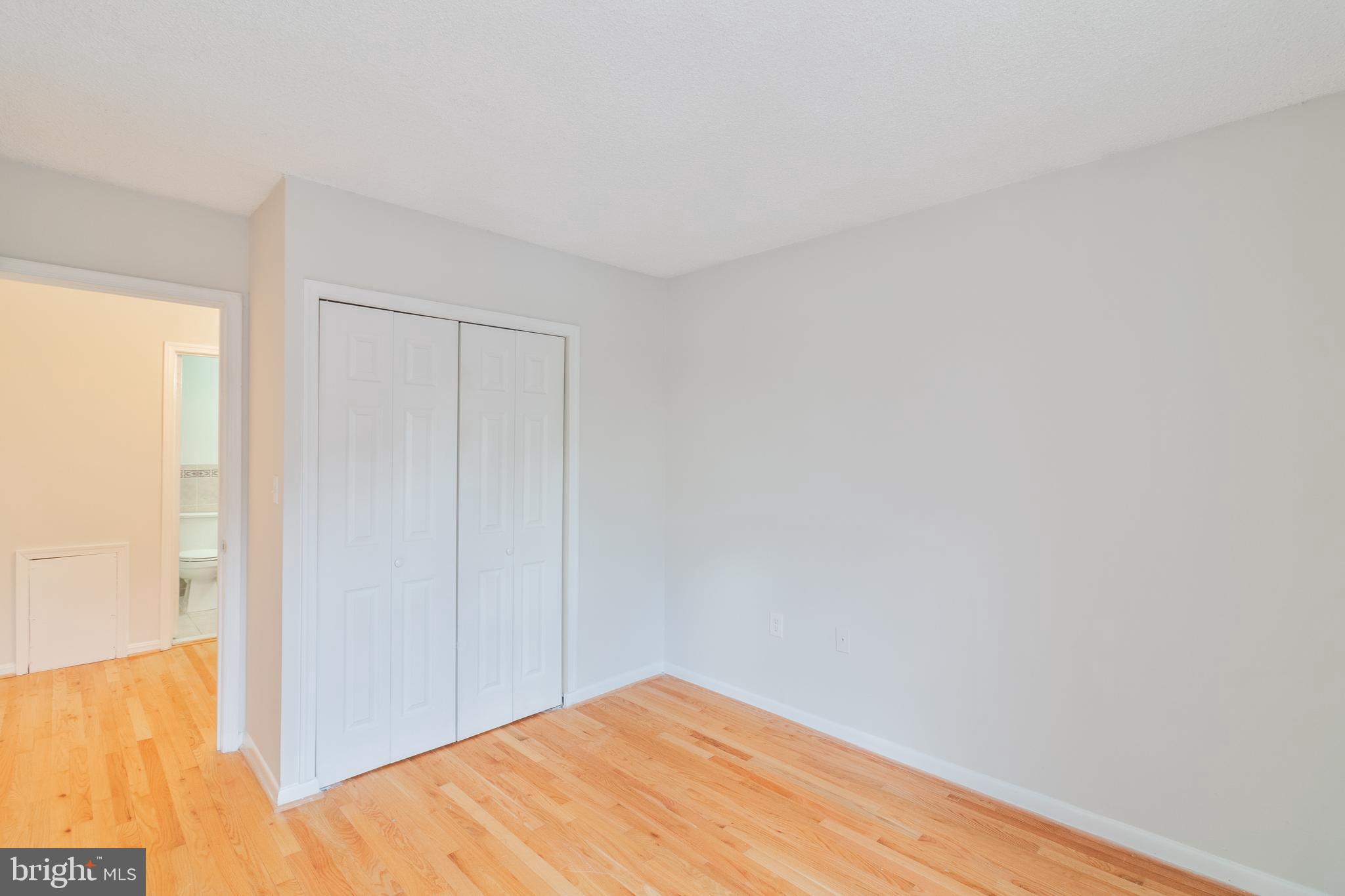 GEORGETOWN WOODS - Residential Lease