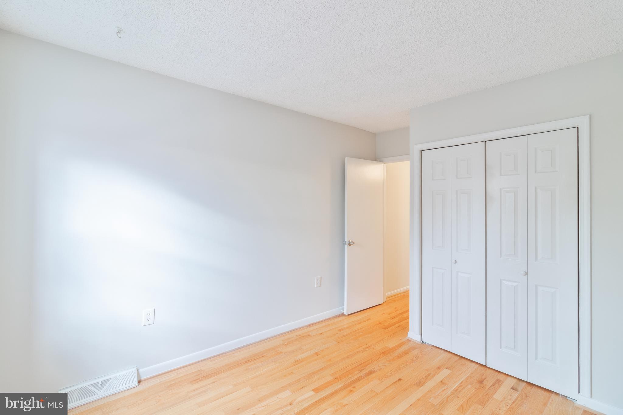 GEORGETOWN WOODS - Residential Lease