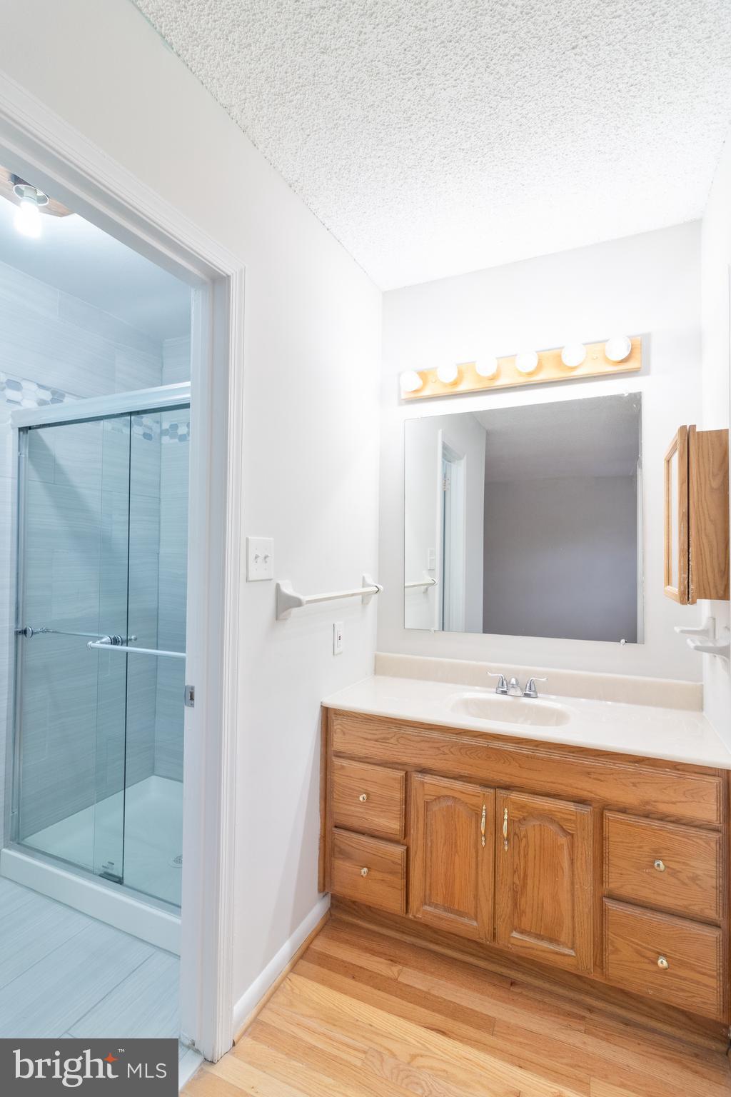 GEORGETOWN WOODS - Residential Lease