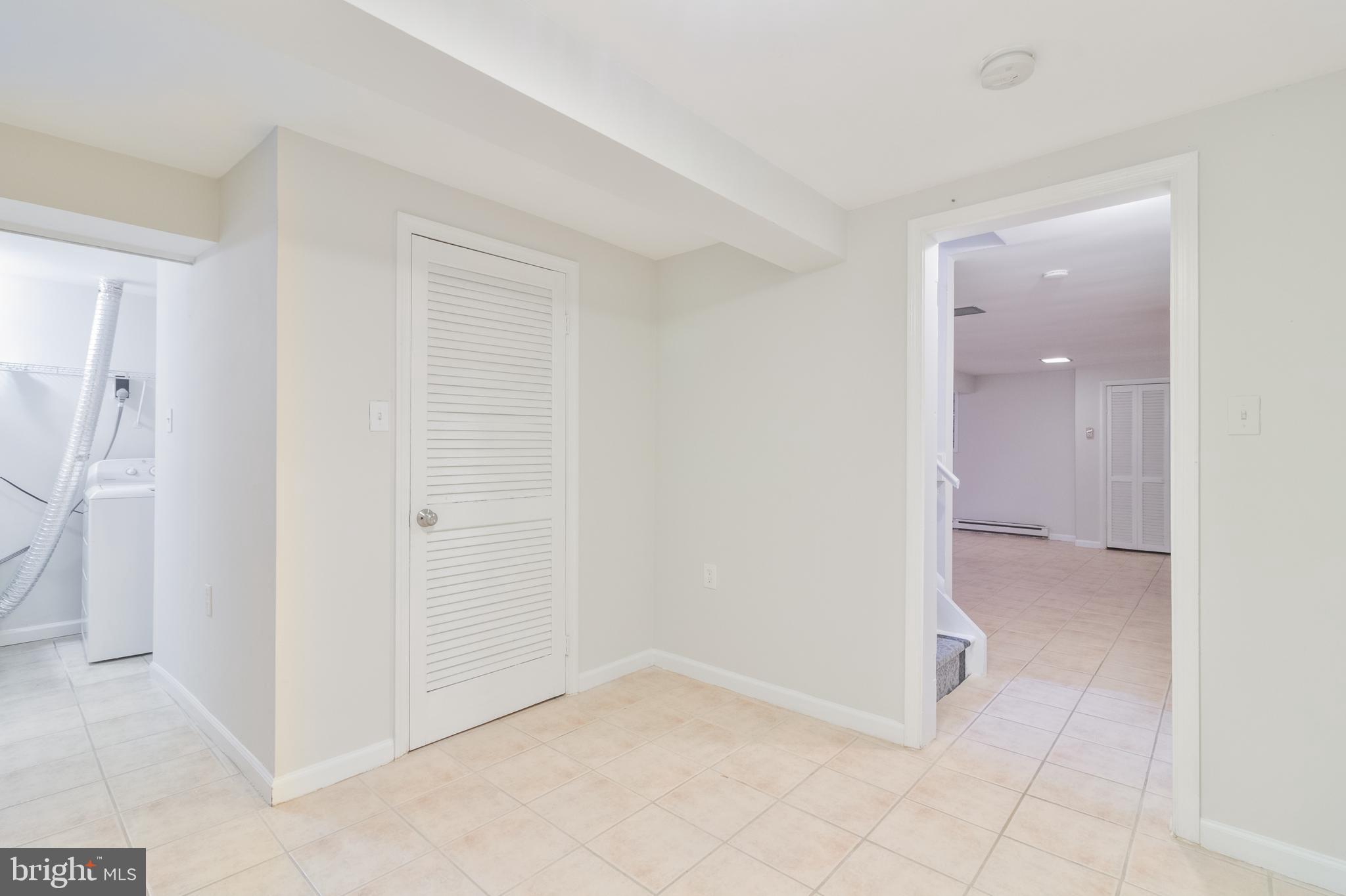 GEORGETOWN WOODS - Residential Lease