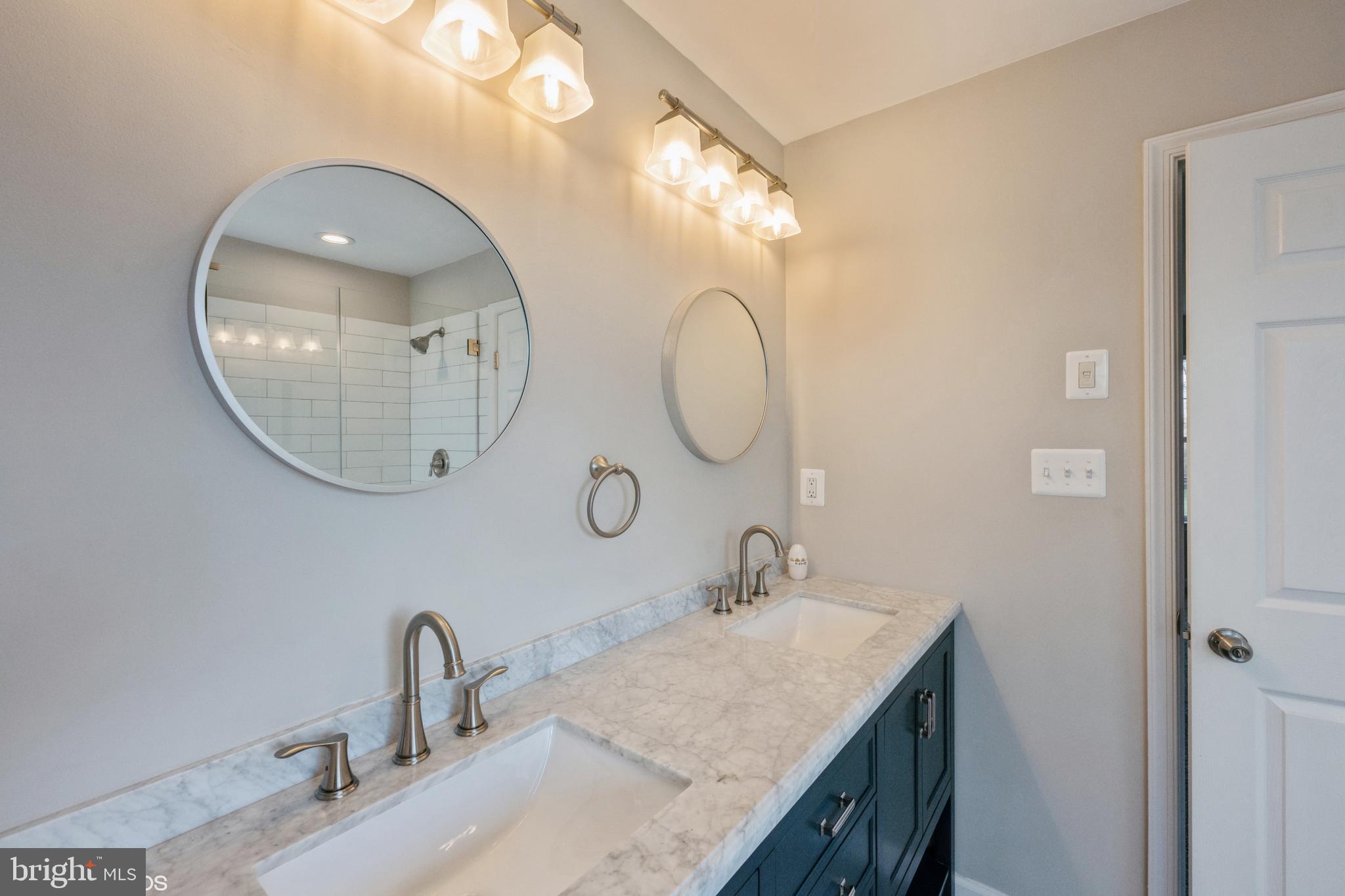 LOCUST HILL - Residential