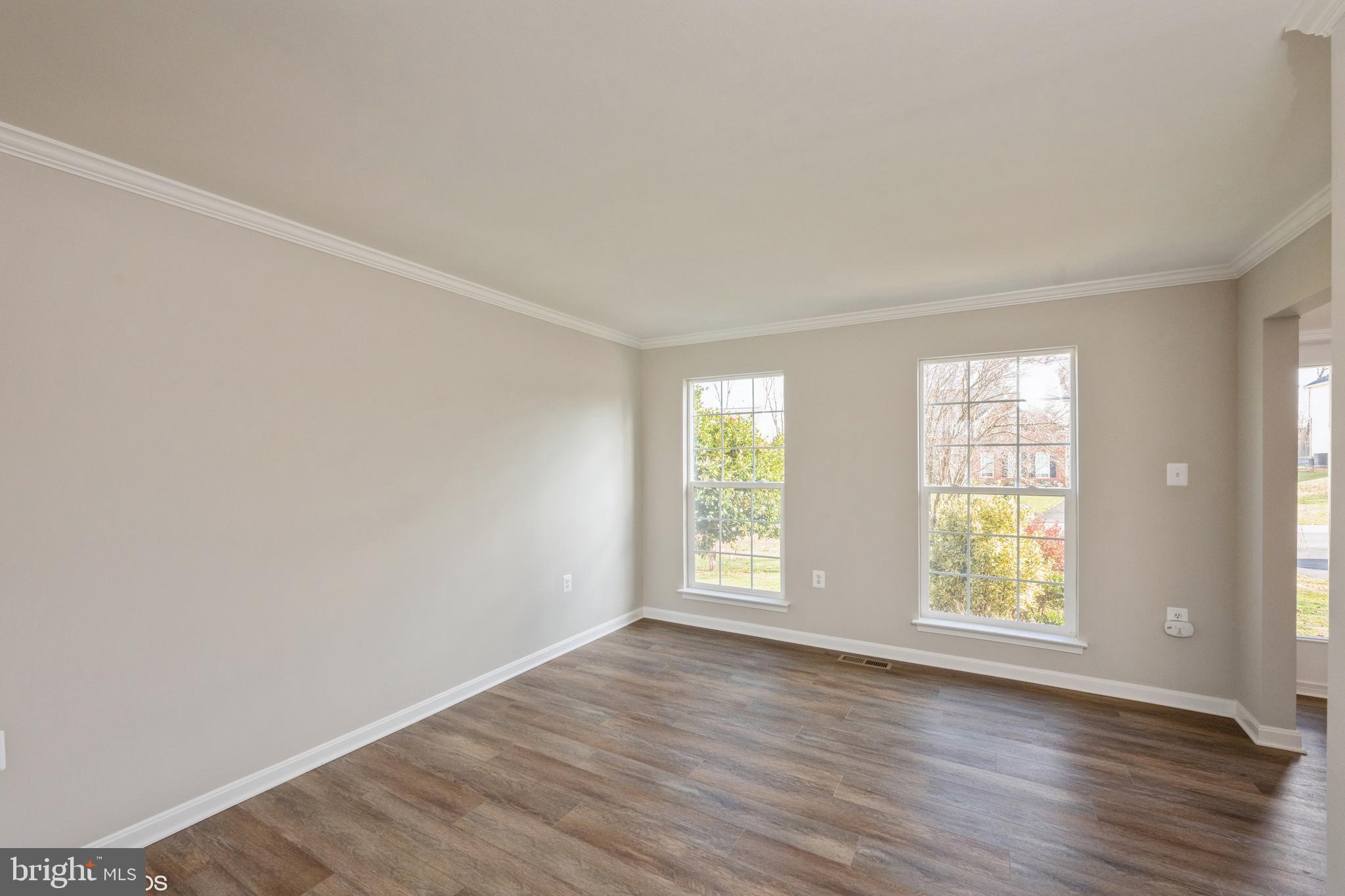 LOCUST HILL - Residential